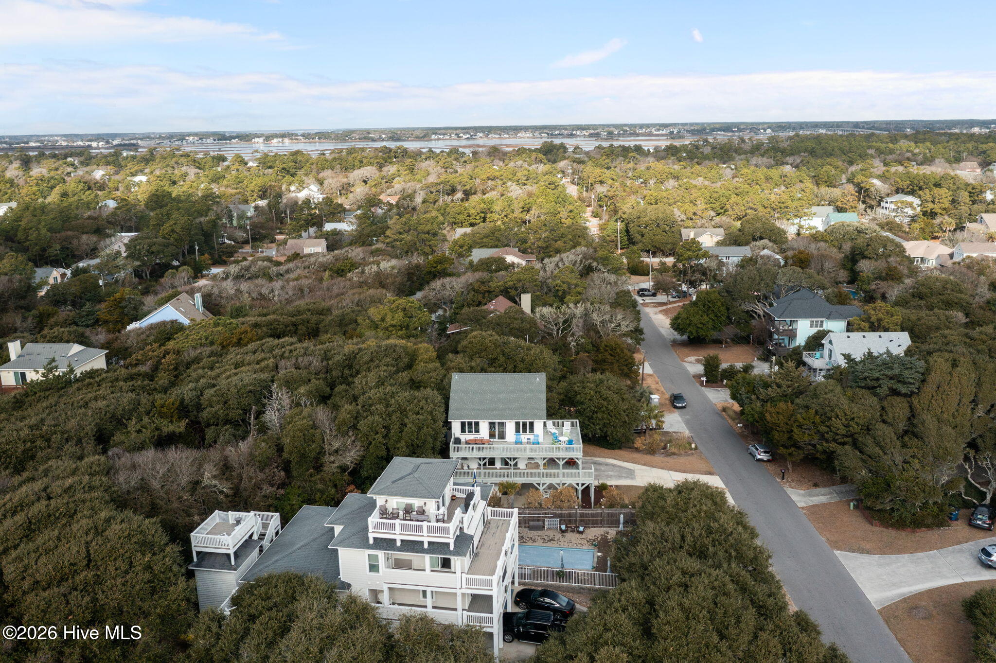 100547996 | Photo 22