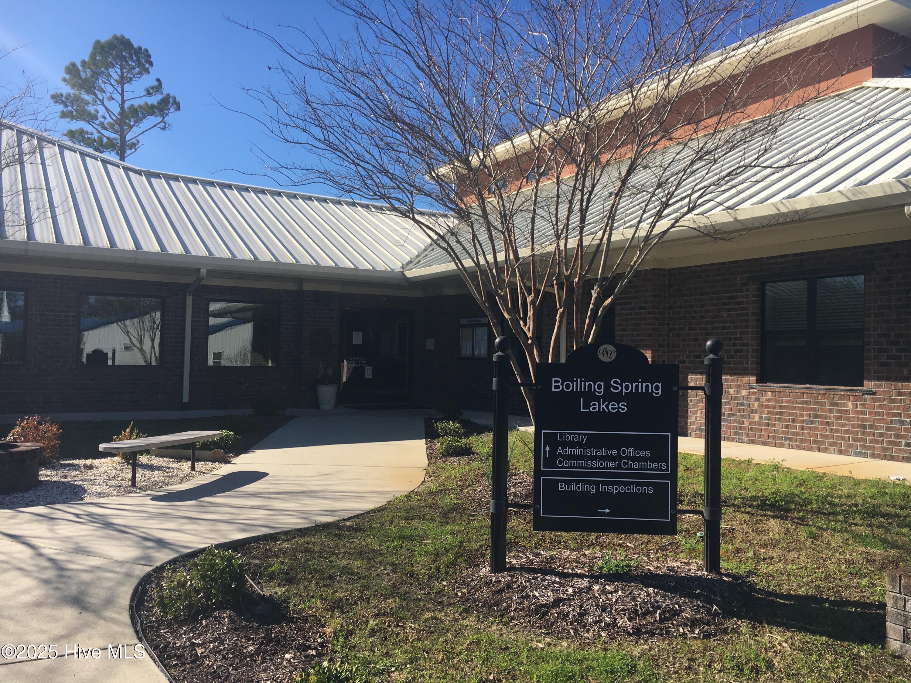 100553023 | Photo 34