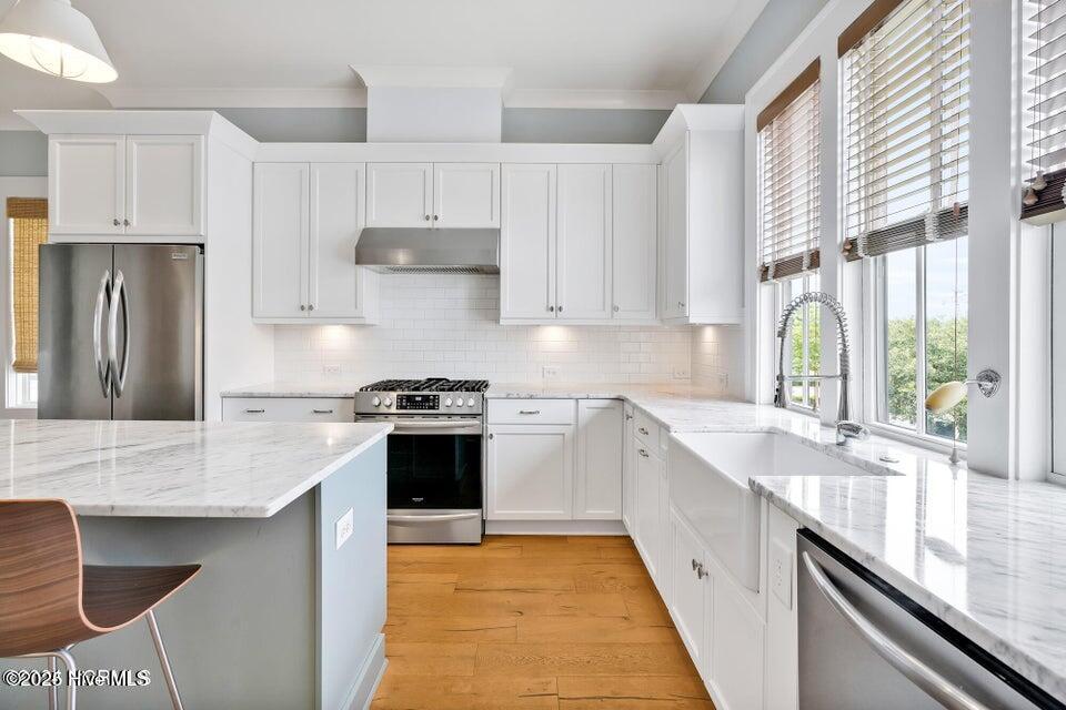 100546081 | Photo 26