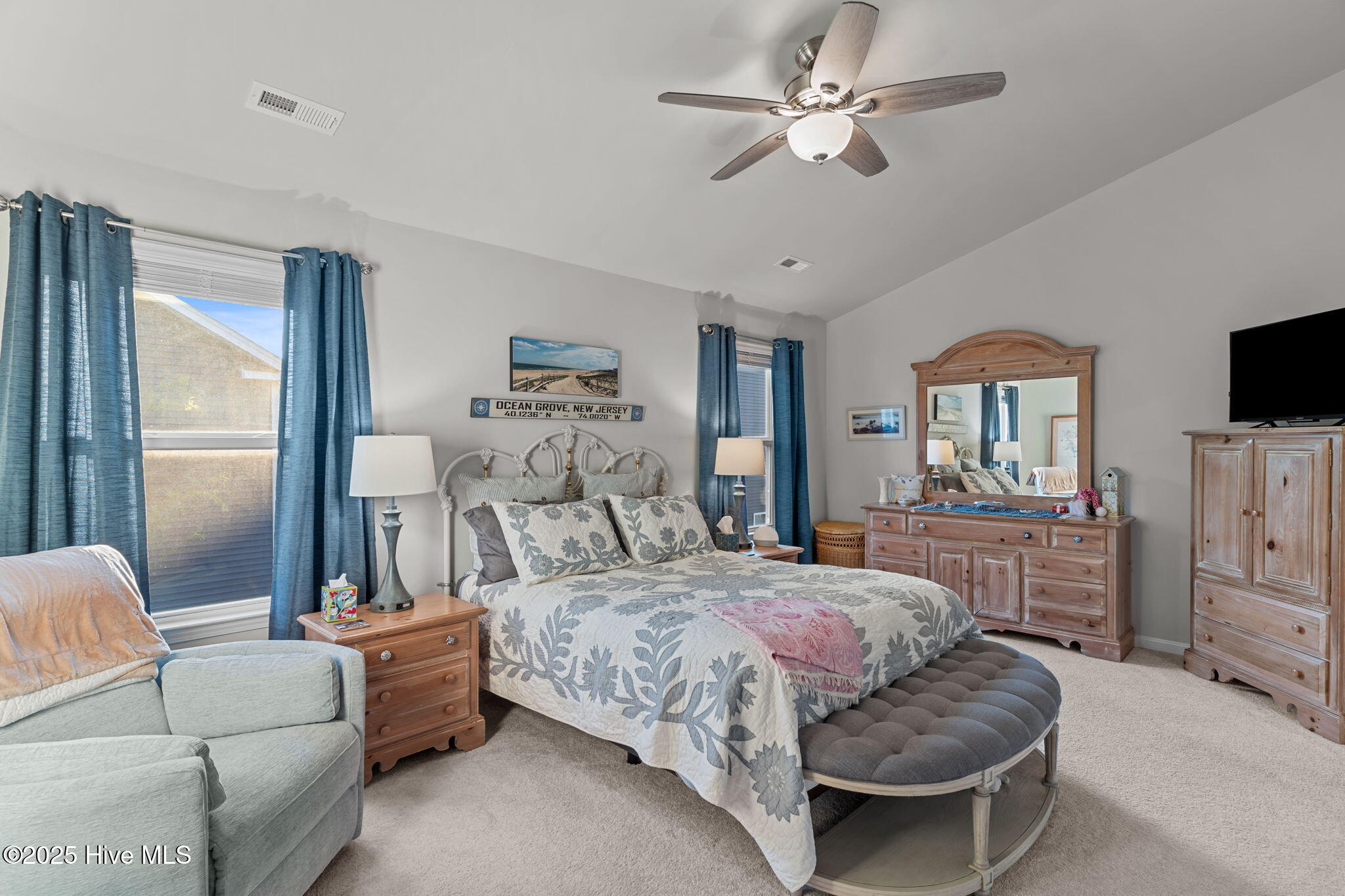 100529312 | Photo 28