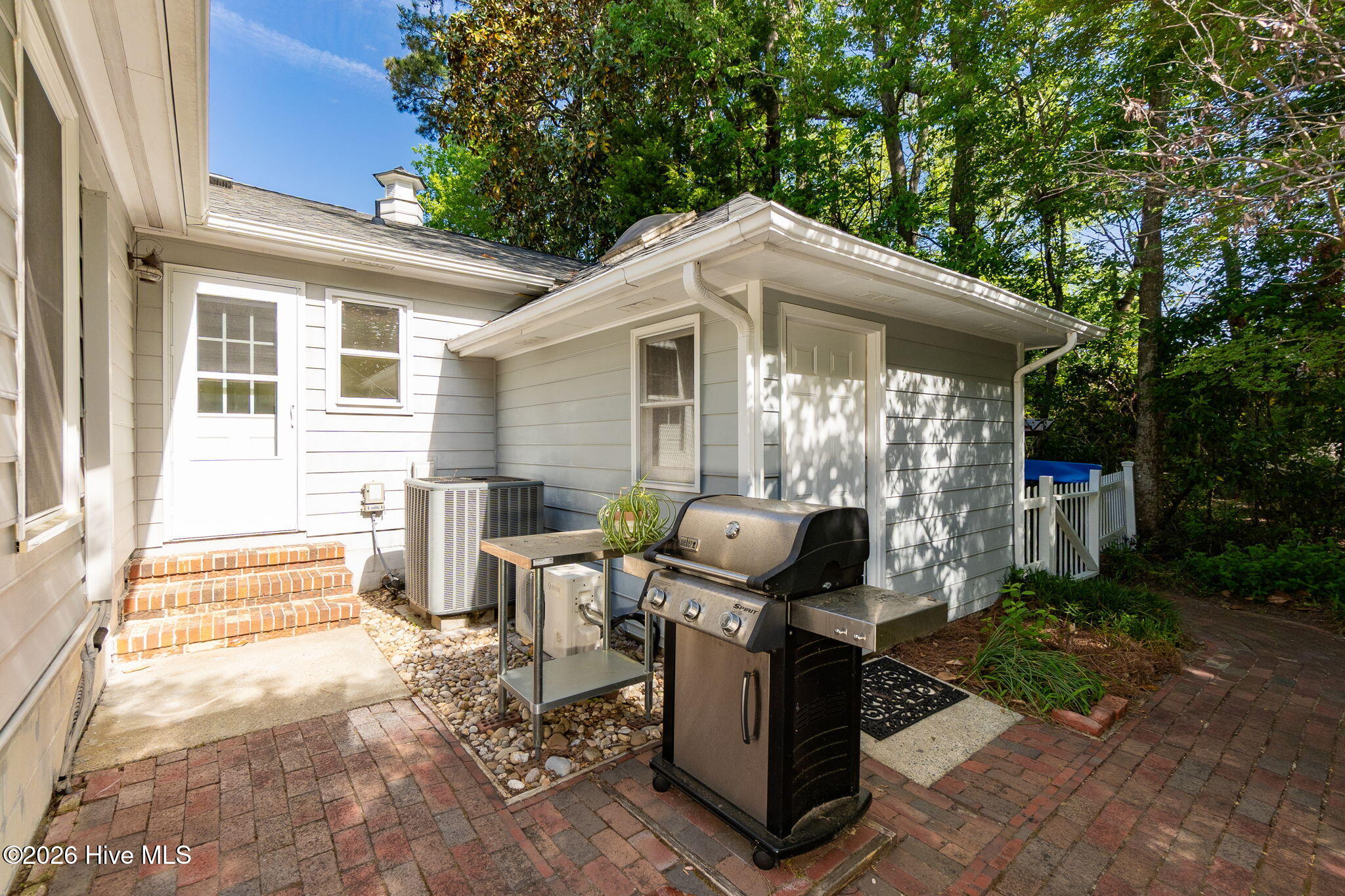121 Gull Harbor Drive,Newport