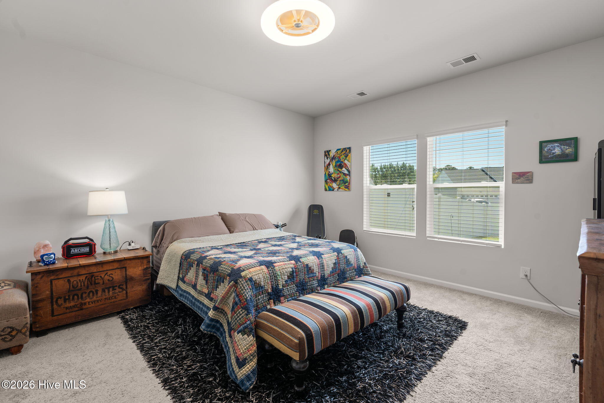 100567205 | Photo 17