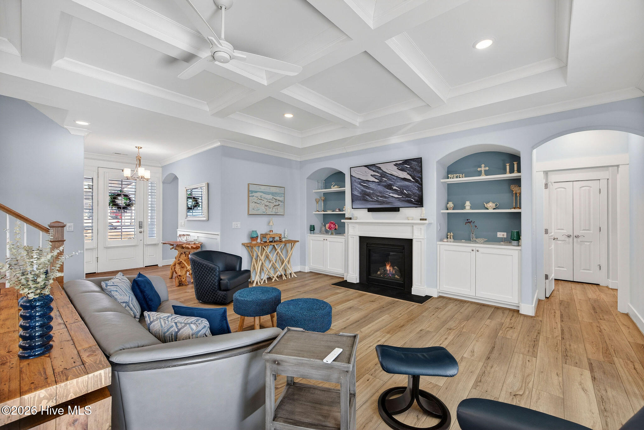 100554107 | Photo 14