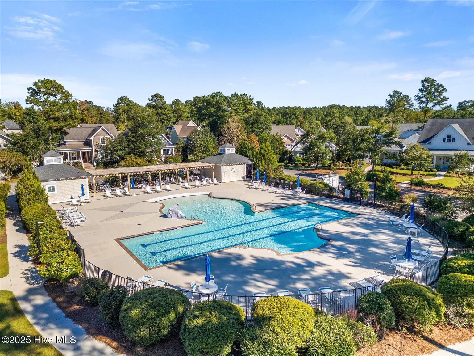 100536924 | Photo 48