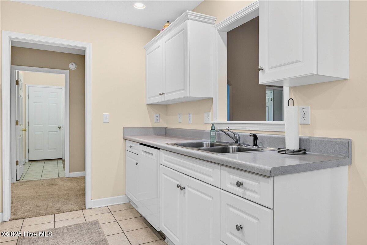 100543204 | Photo 24