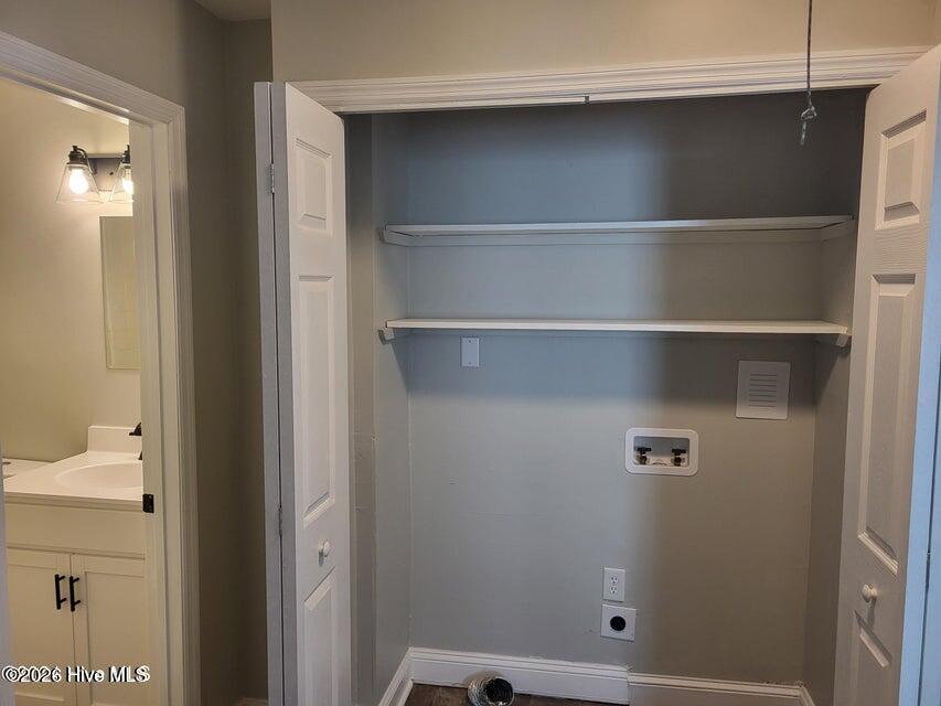 100553497 | Photo 25