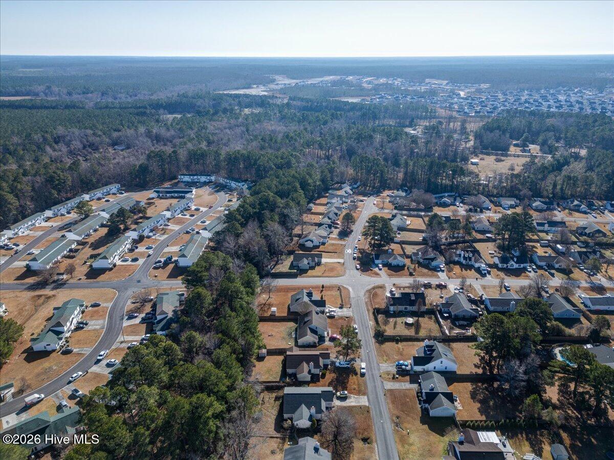 100548576 | Photo 38