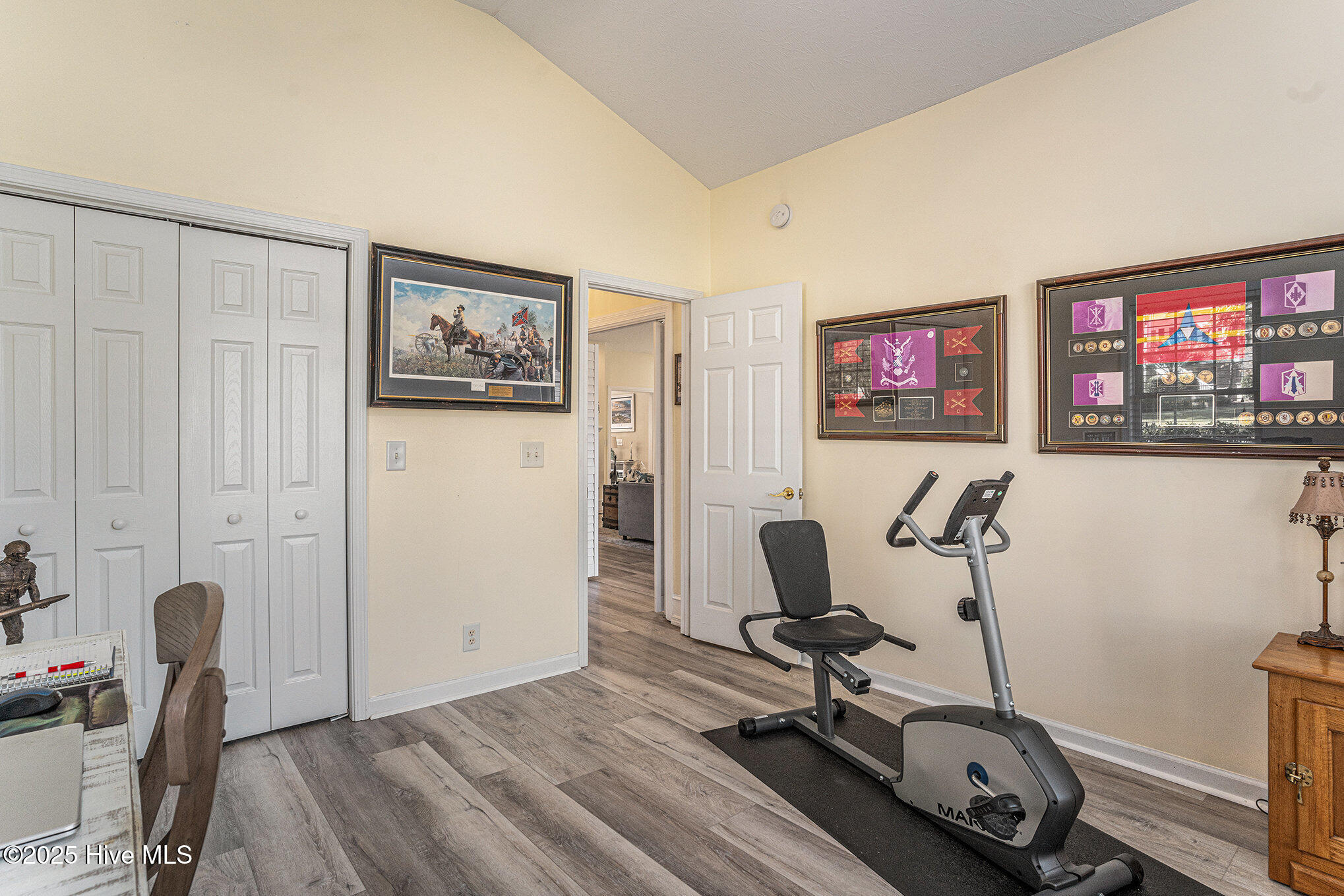 100539757 | Photo 19