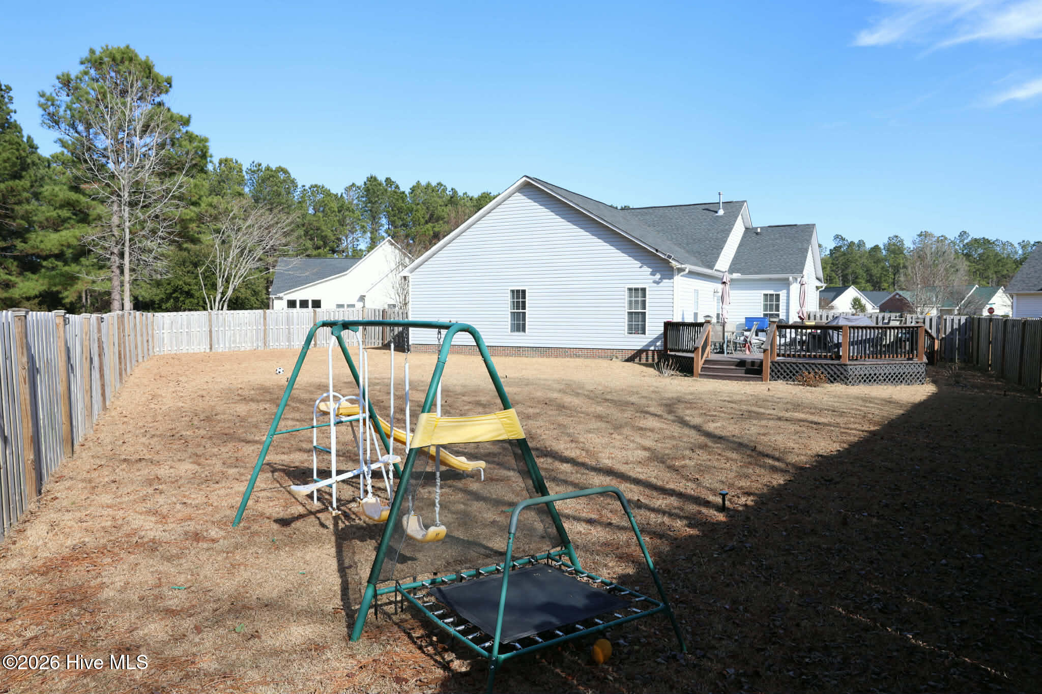 100548456 | Photo 12