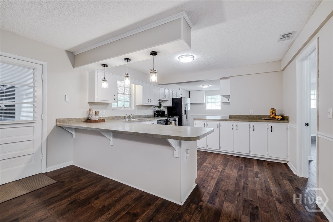 440 Pecan kitchen view from living room