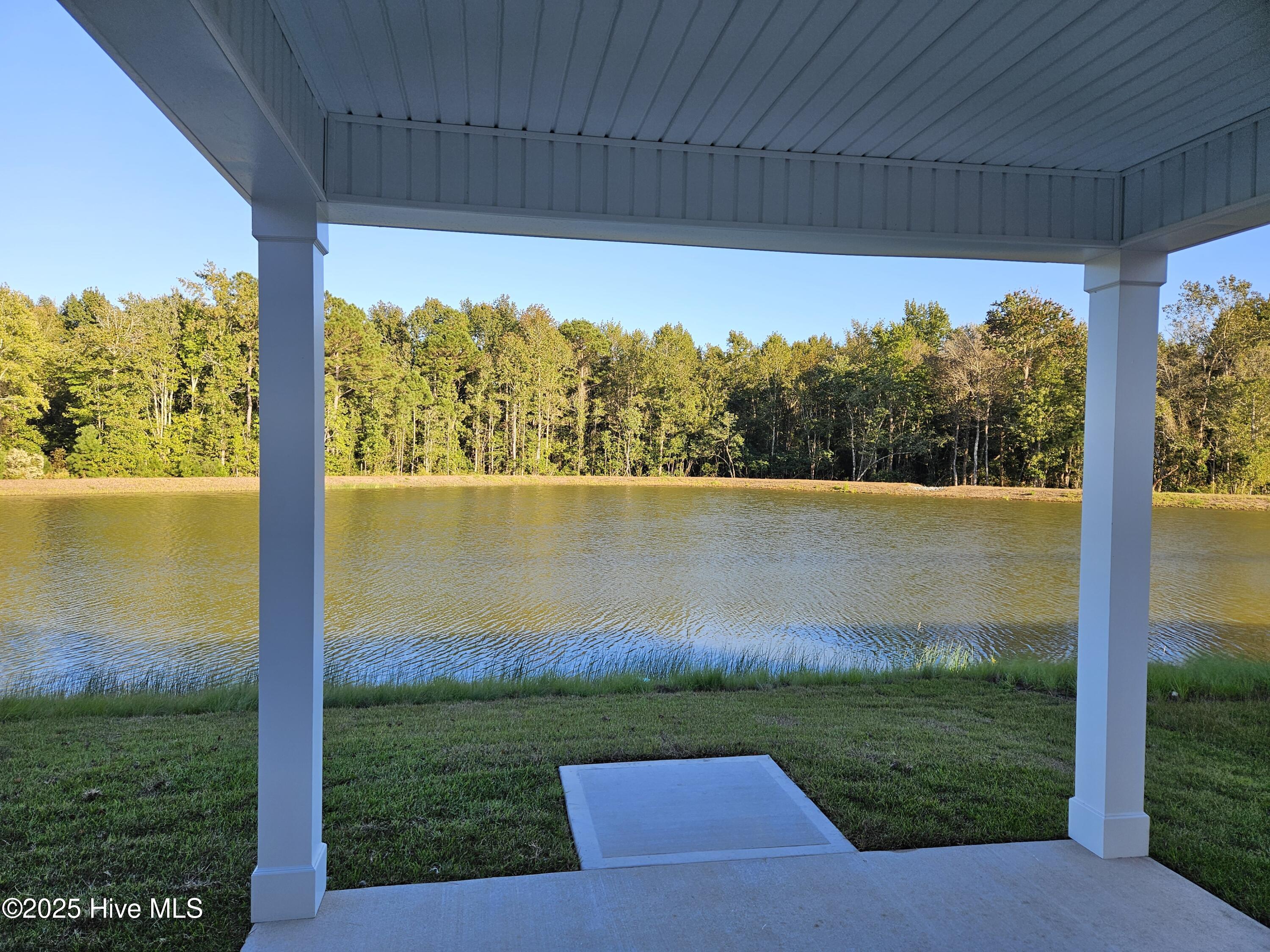 100537305 | Photo 27