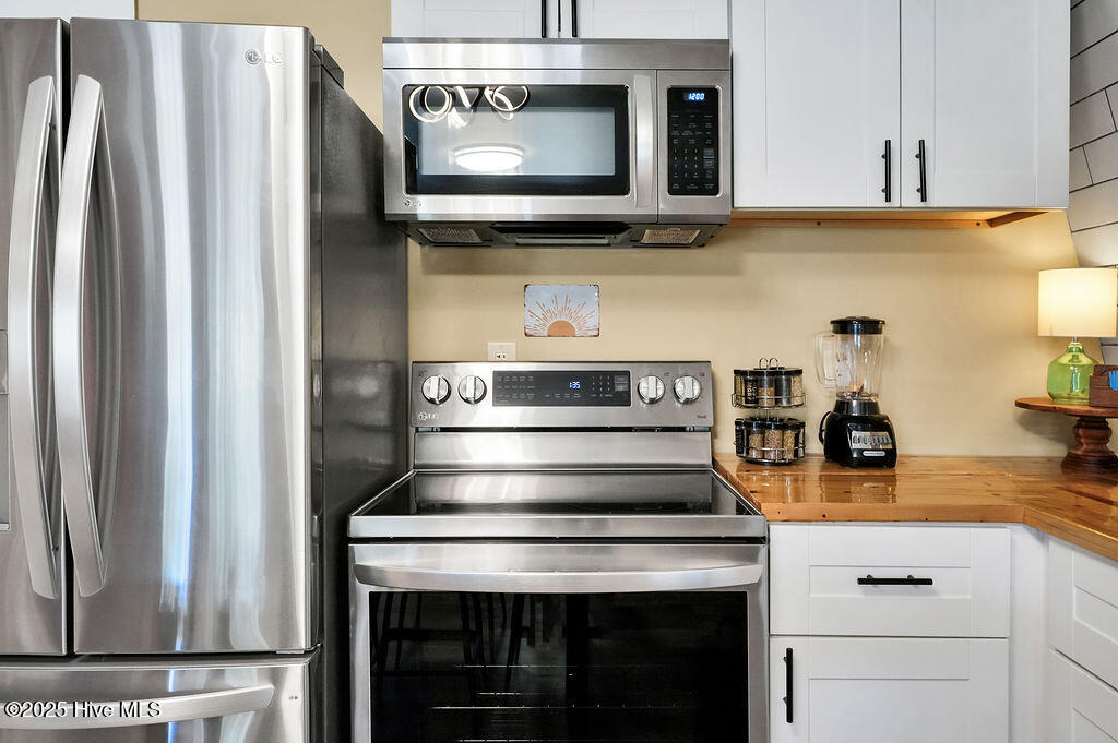 100538835 | Photo 16