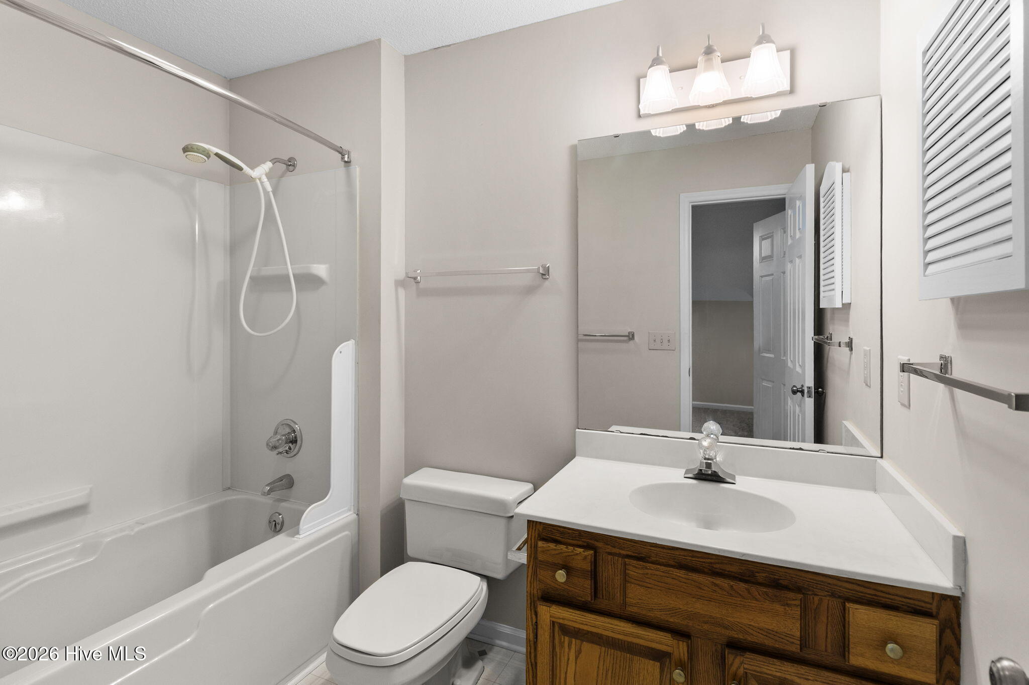 2nd image of 12 Pinehurst Manor Dr, Pinehurst, NC 28374