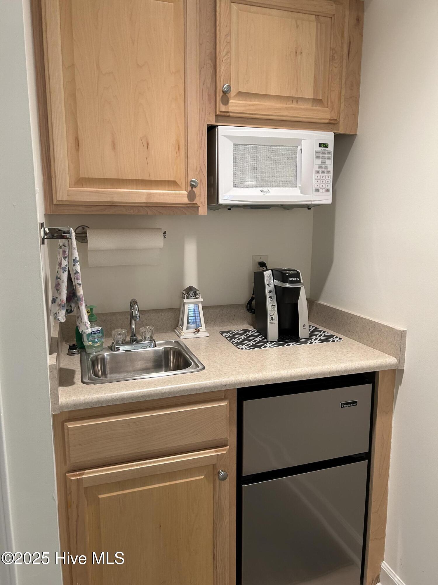 100538275 | Photo 24