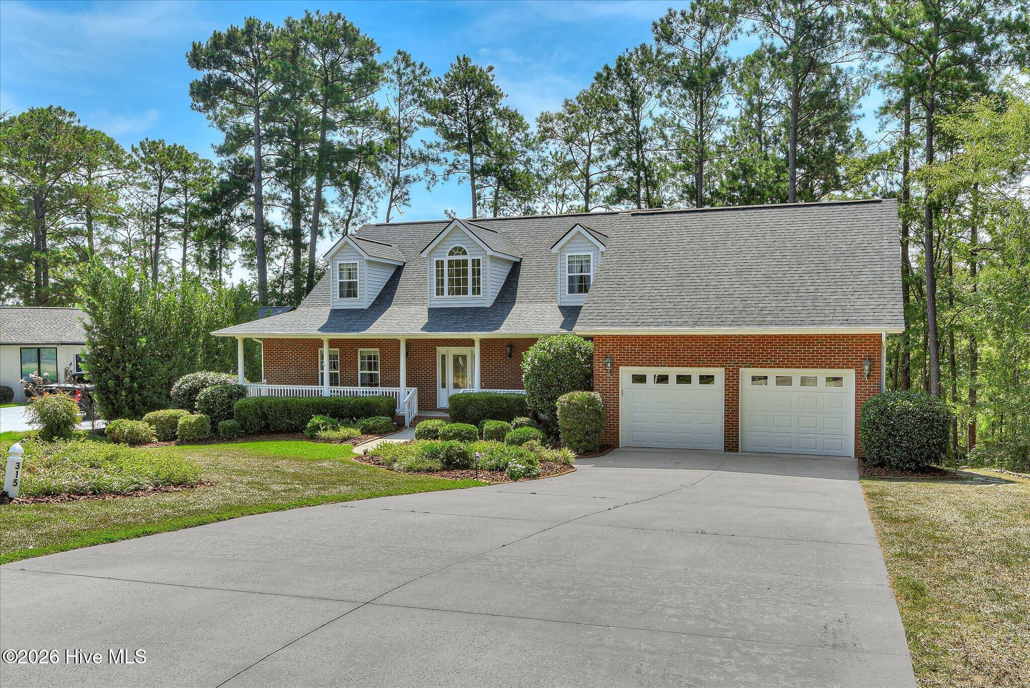 Photo 3 of Single family home for sale at 315 Kingfisher Point, Mc Cormick, SC 29835 | MLS# 100601665 | Listing updated on 2026-09-05