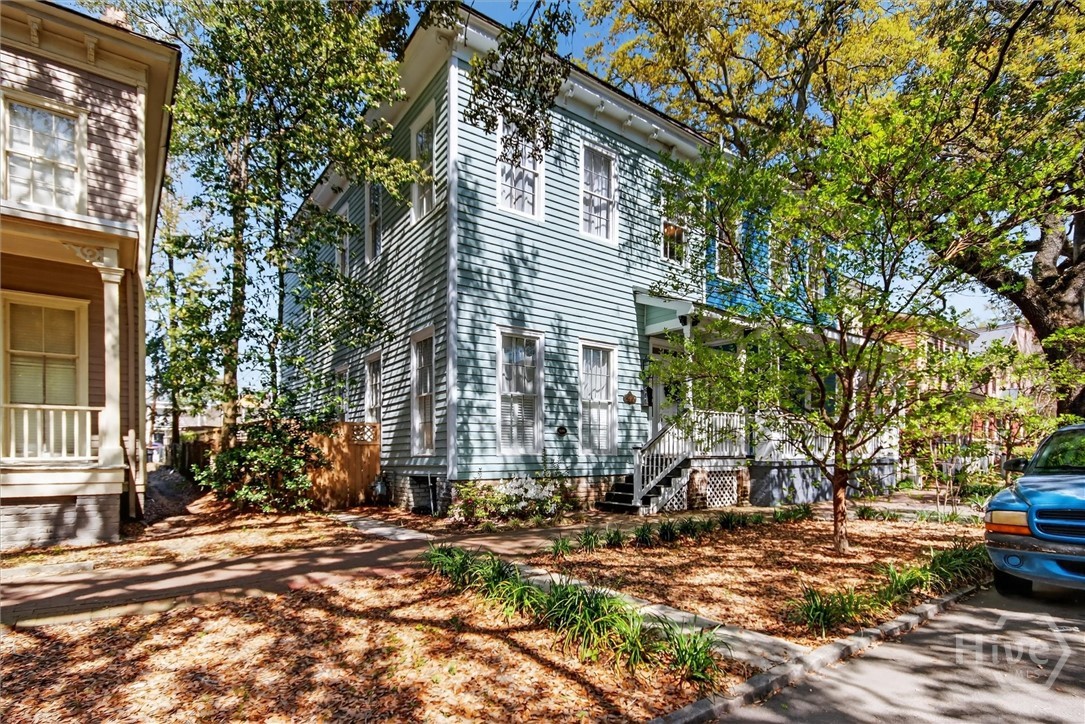Homes for sale in Savannah, GA | 214 W W Duffy St, Savannah, GA 31401 | MLS# SA353890