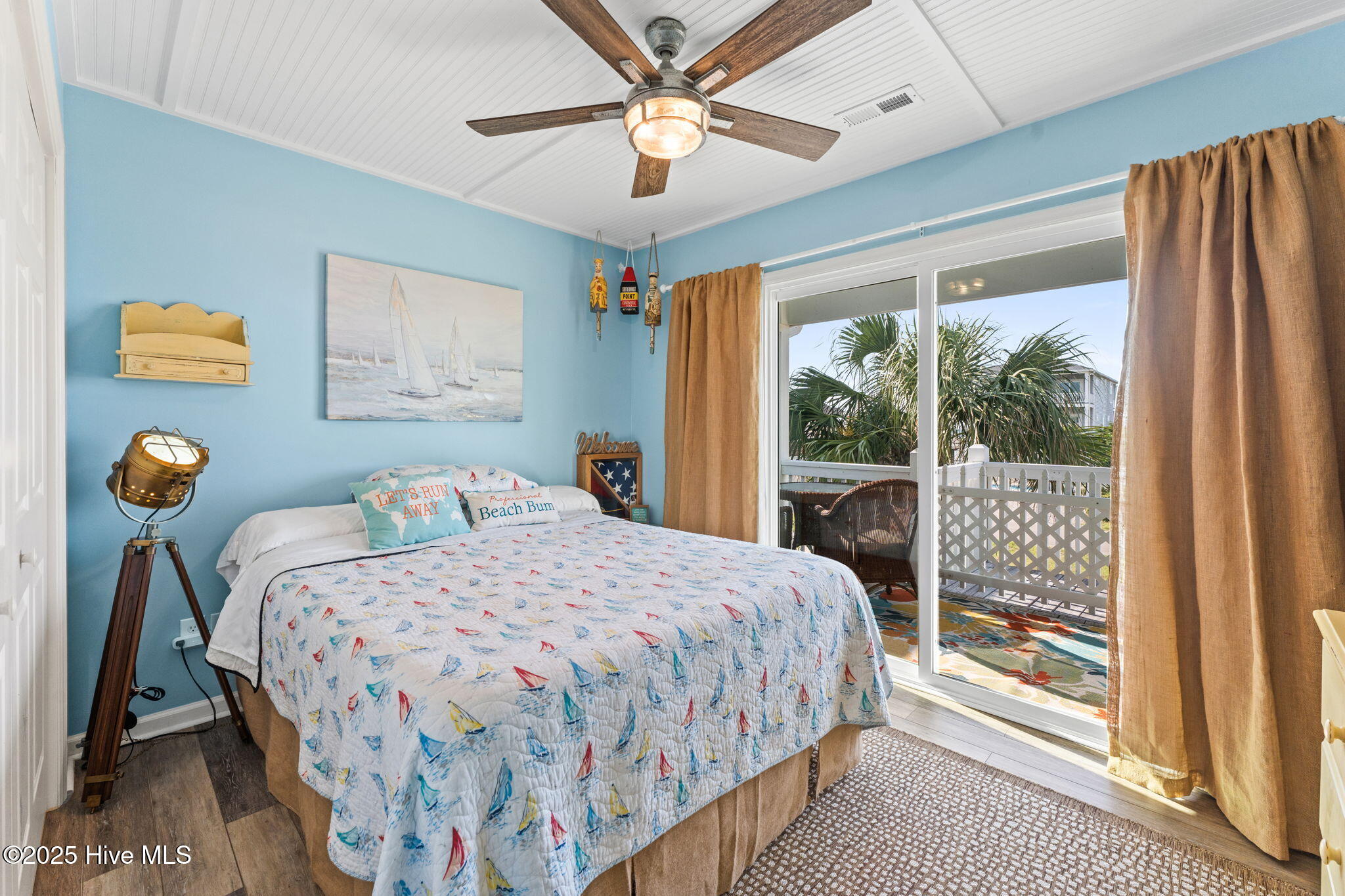 100527553 | Photo 38