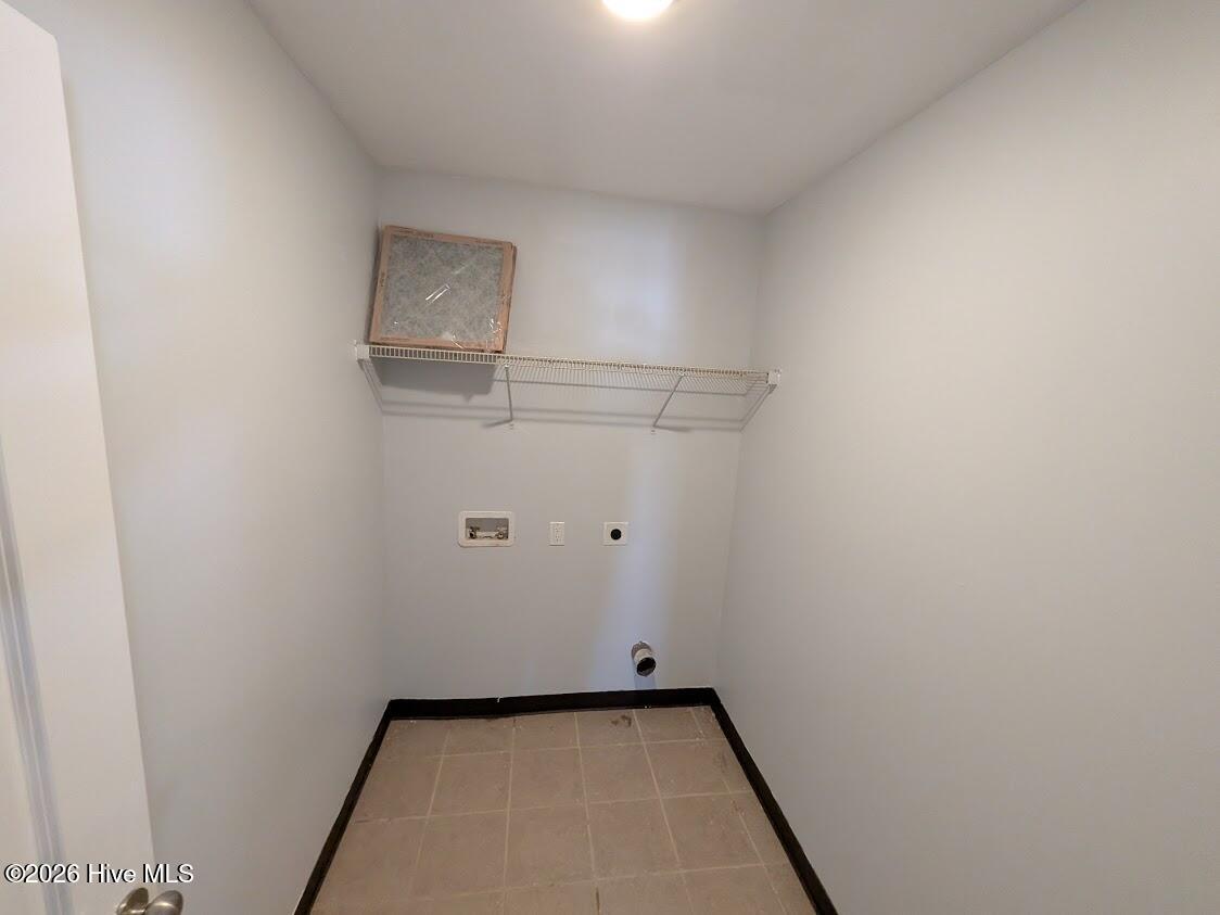 100566227 | Photo 20