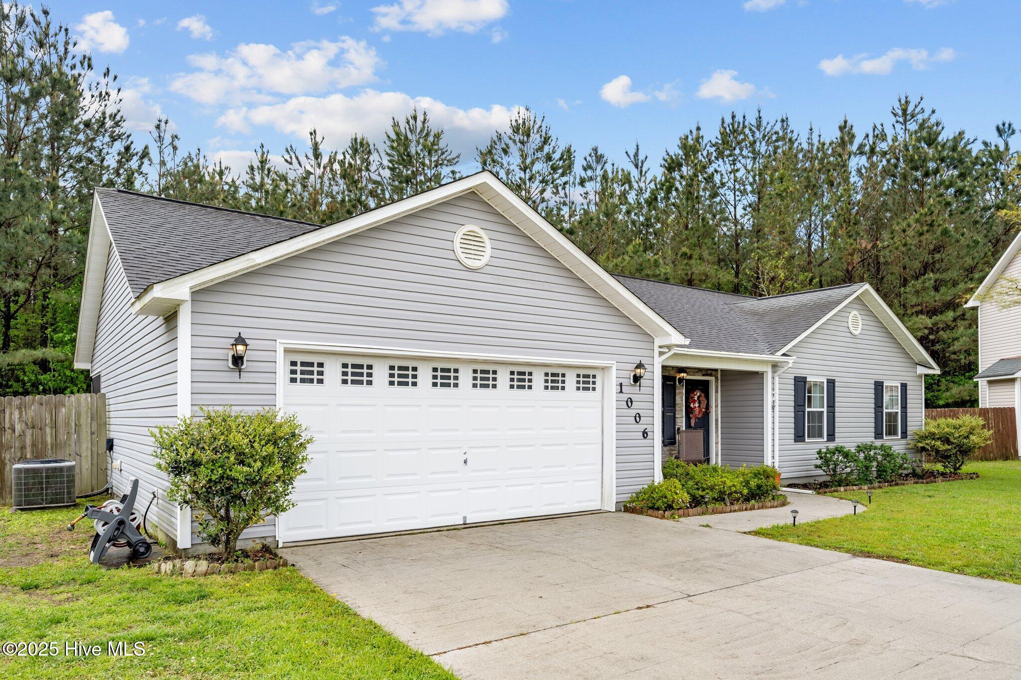 100557104 | Photo 10