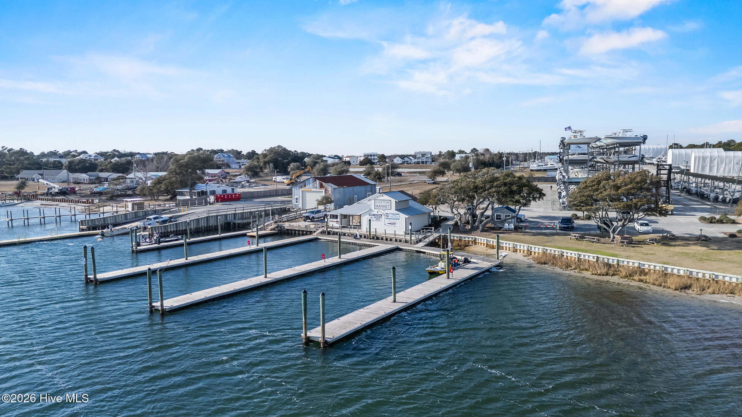 100552776 | Photo 45