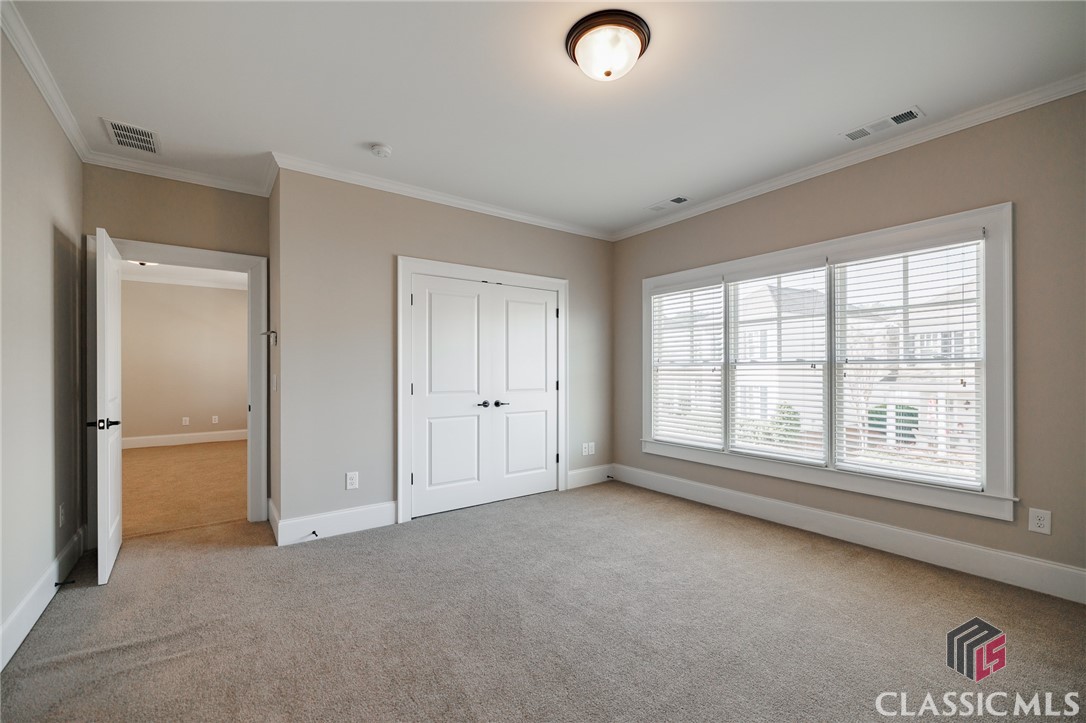 2990 Greenleffe Drive