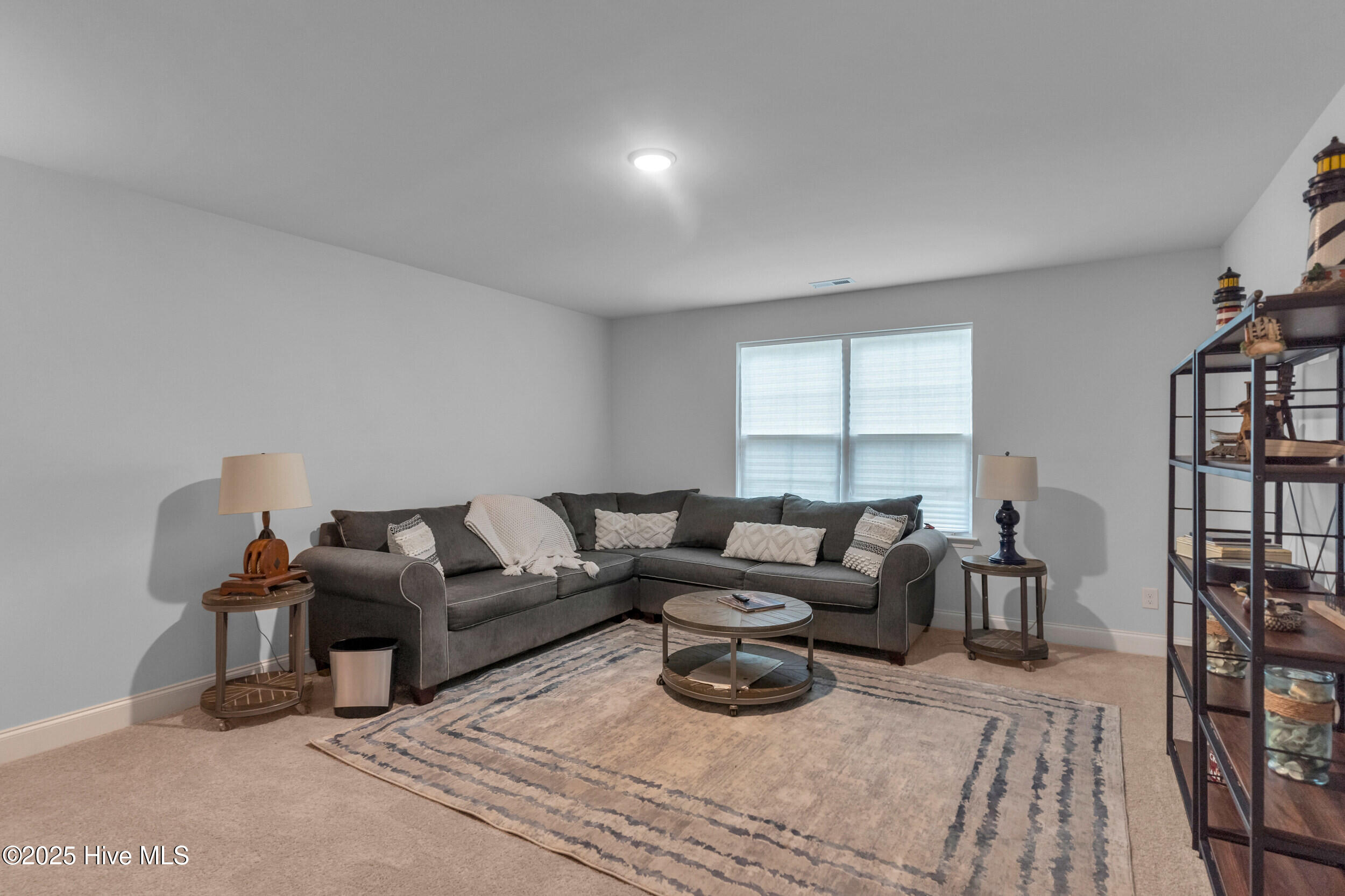 100524627 | Photo 21