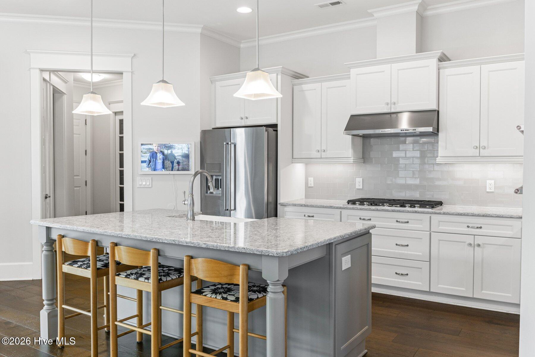 100550538 | Photo 21