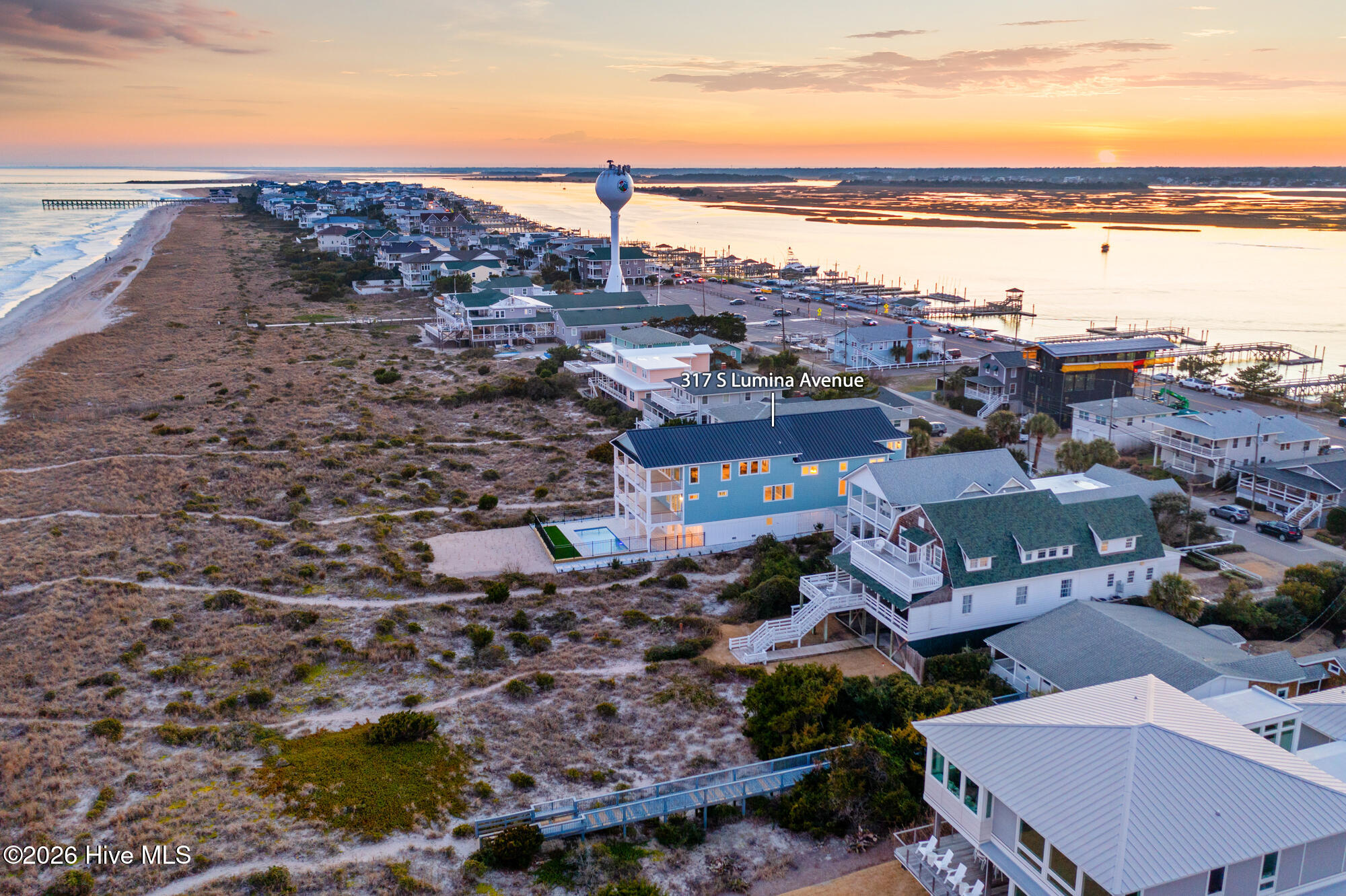 100558368 | Photo 72