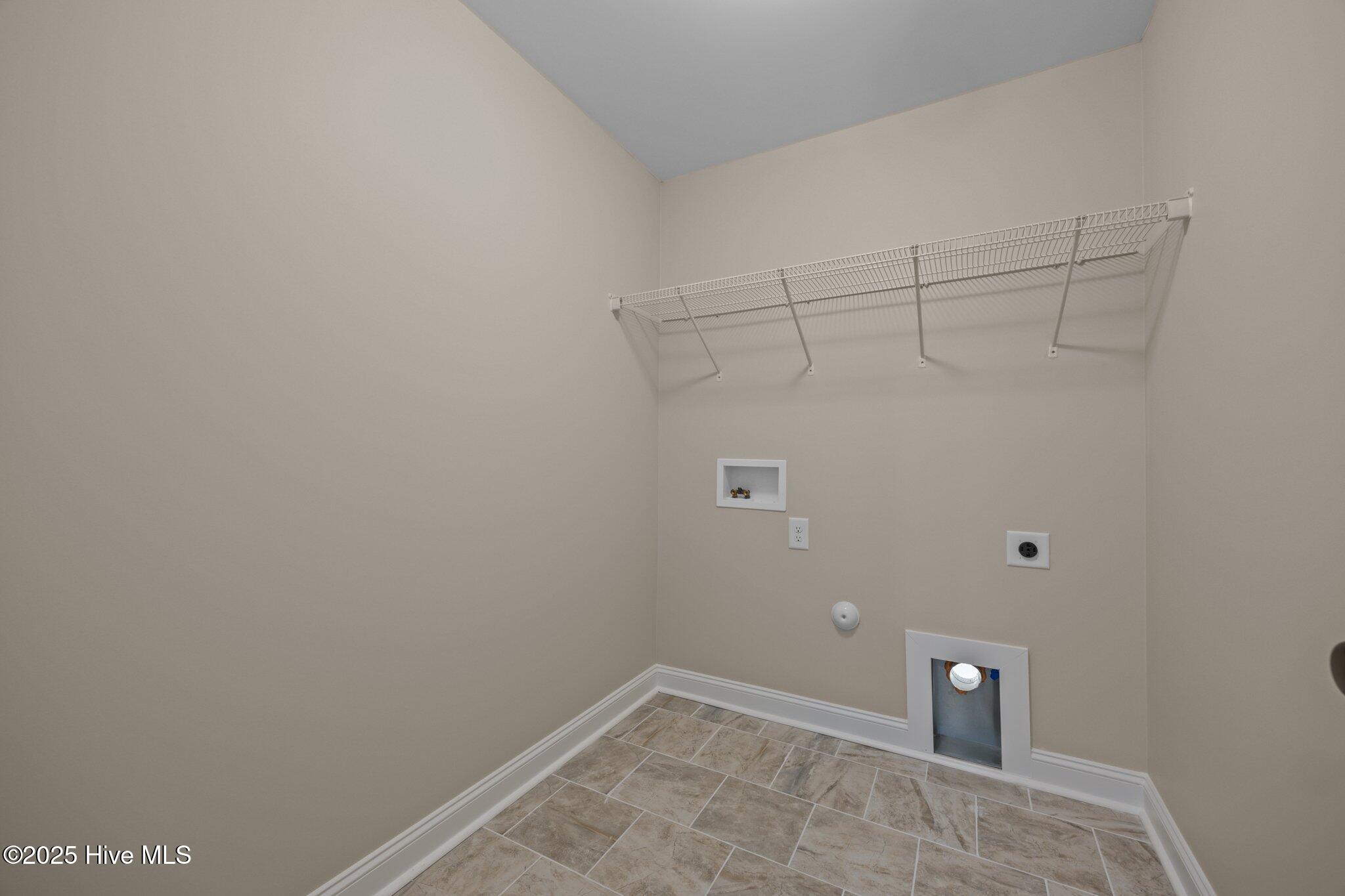 Homes for sale in Grimesland, NC | 206 Shortleaf Dr, Grimesland, NC 27837 | MLS# 100539573