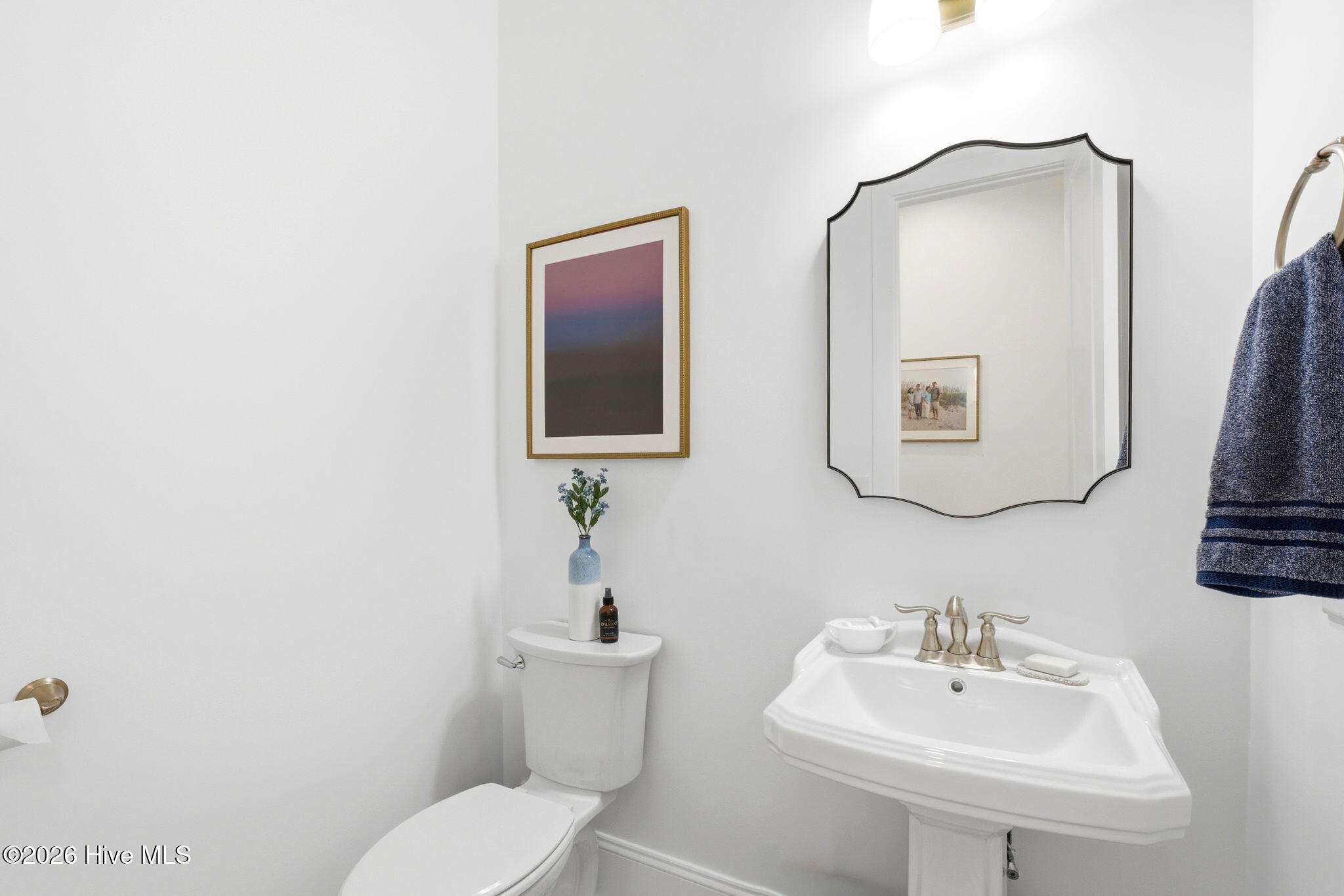 100562076 | Photo 31