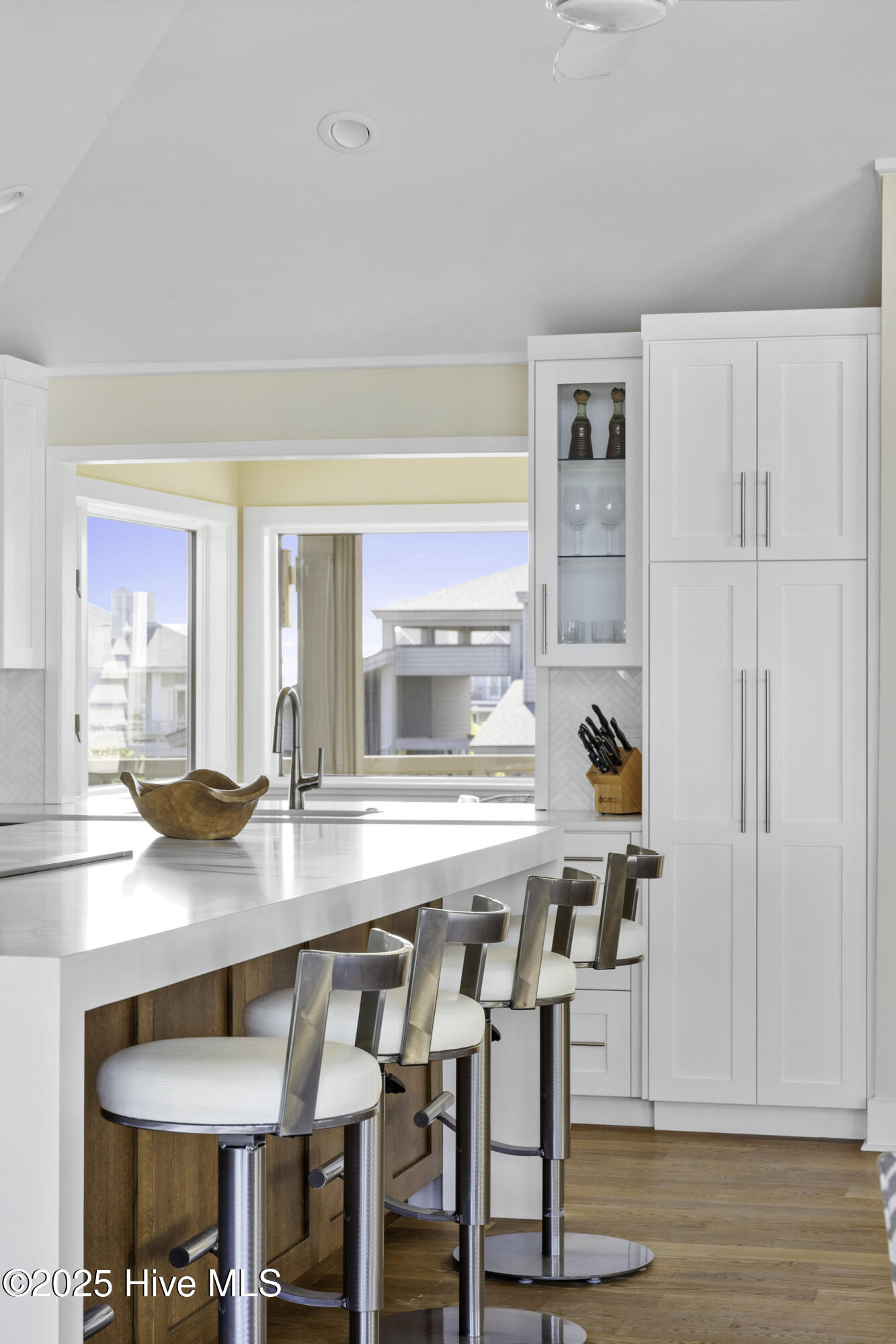 100500636 | Photo 10