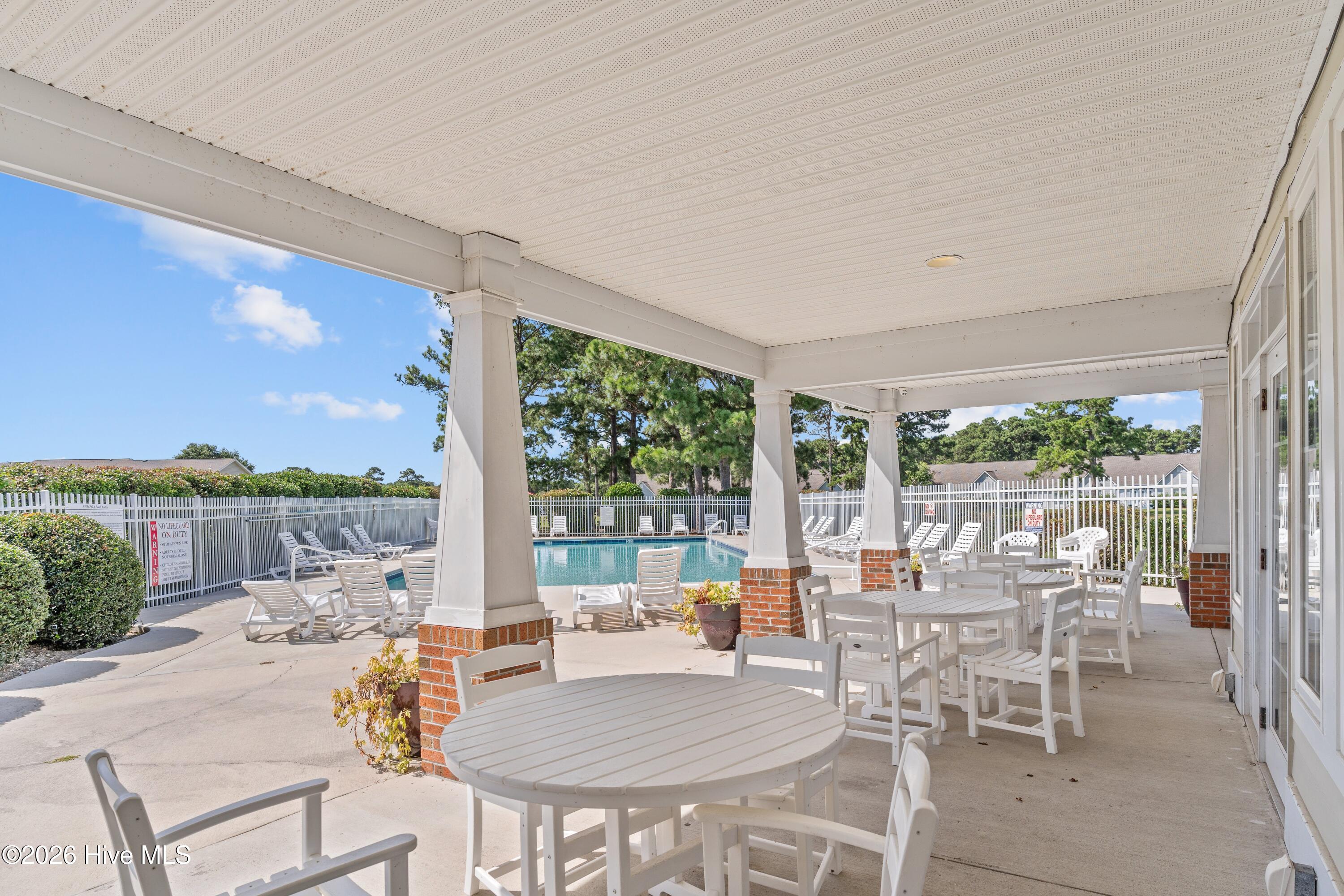 100570621 | Photo 54