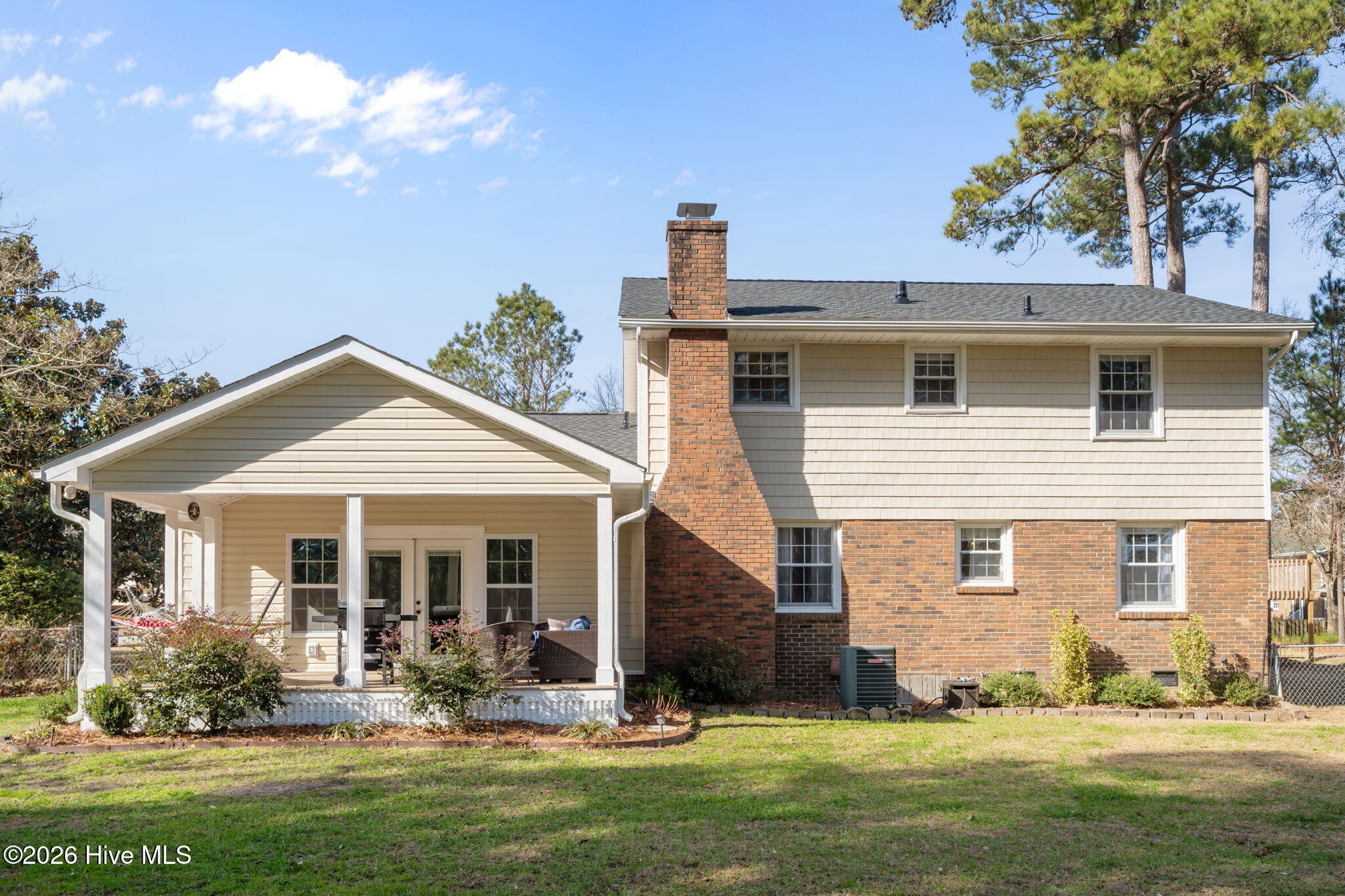 100547741 | Photo 42