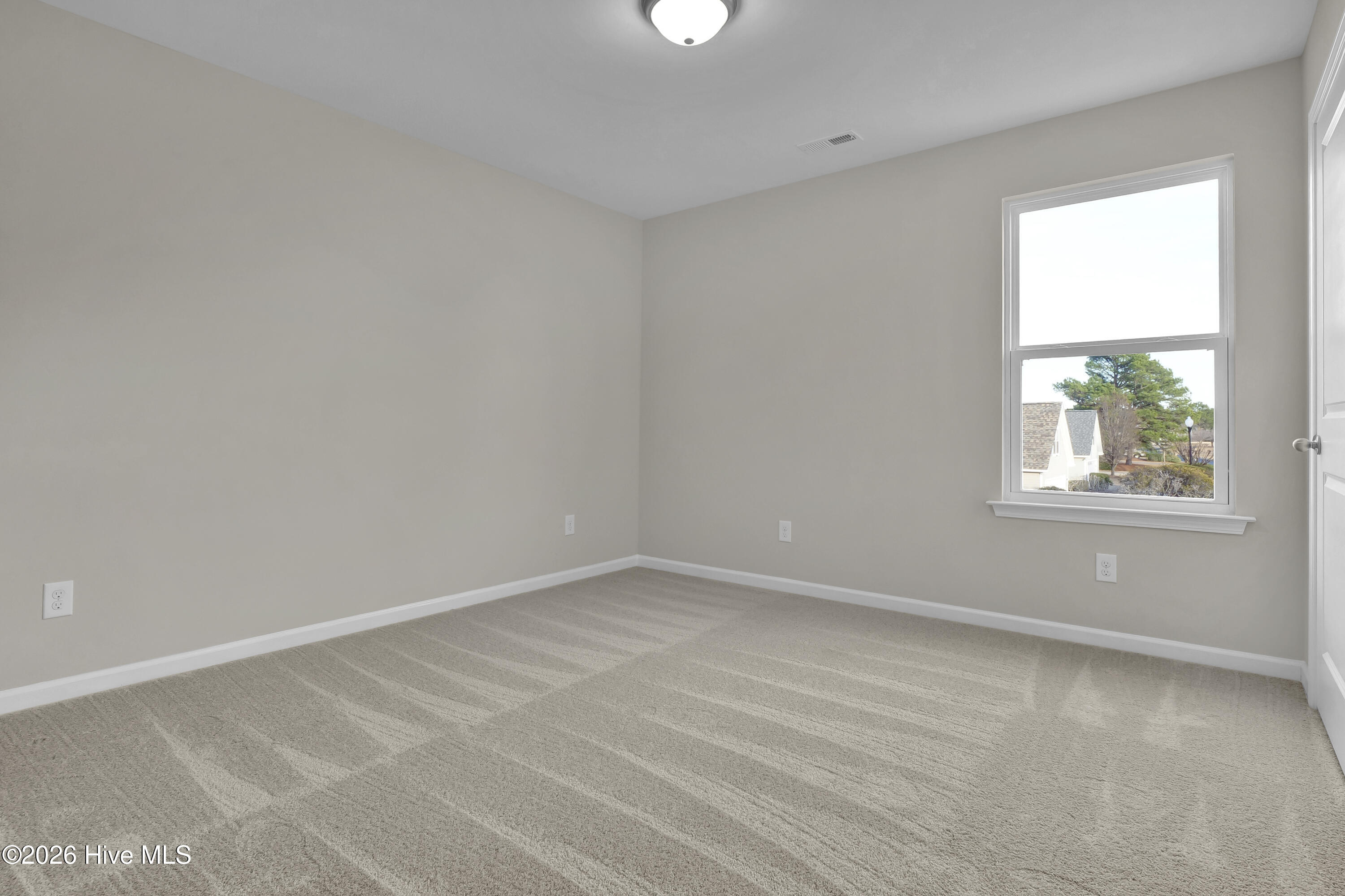 100555239 | Photo 27