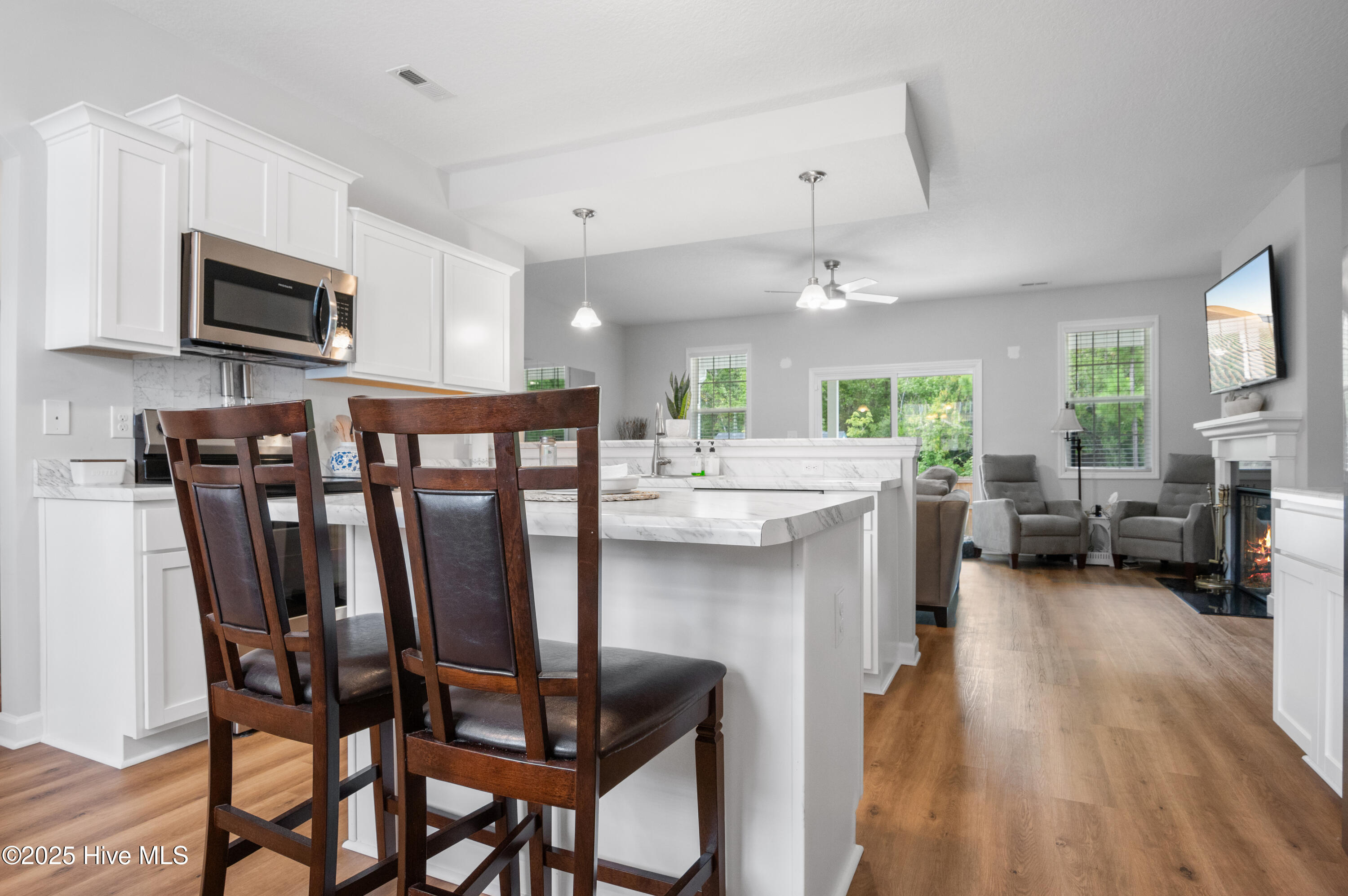 100527902 | Photo 20