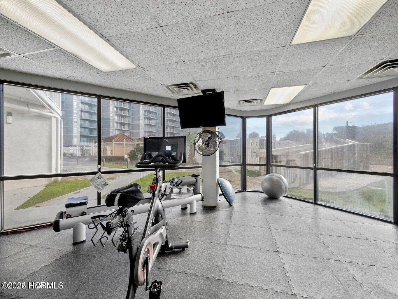 100564198 | Photo 42