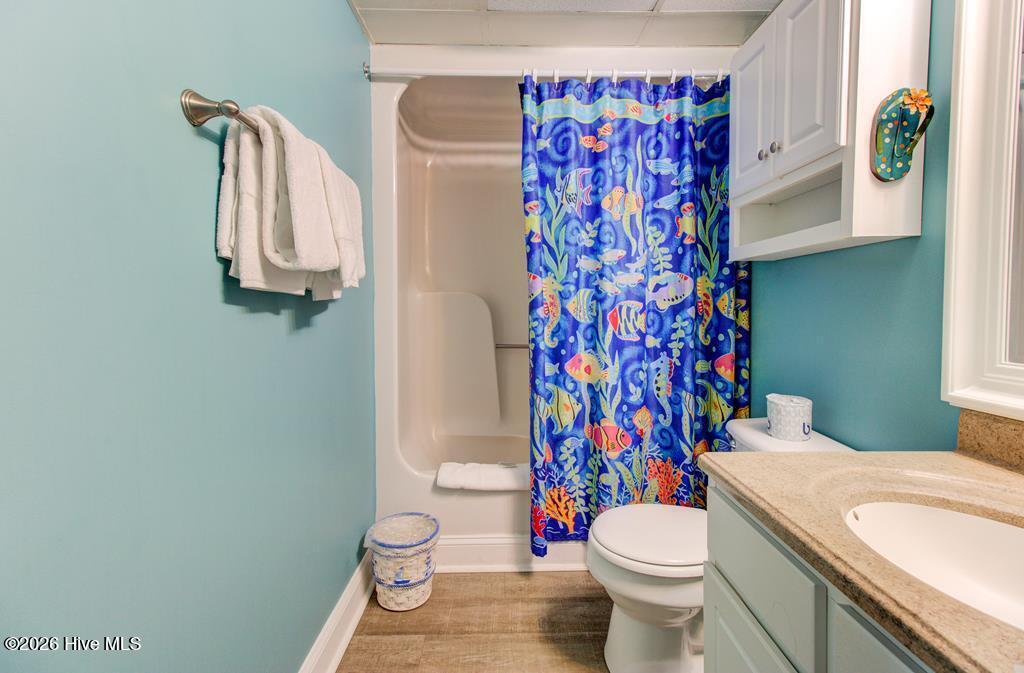 100552716 | Photo 23