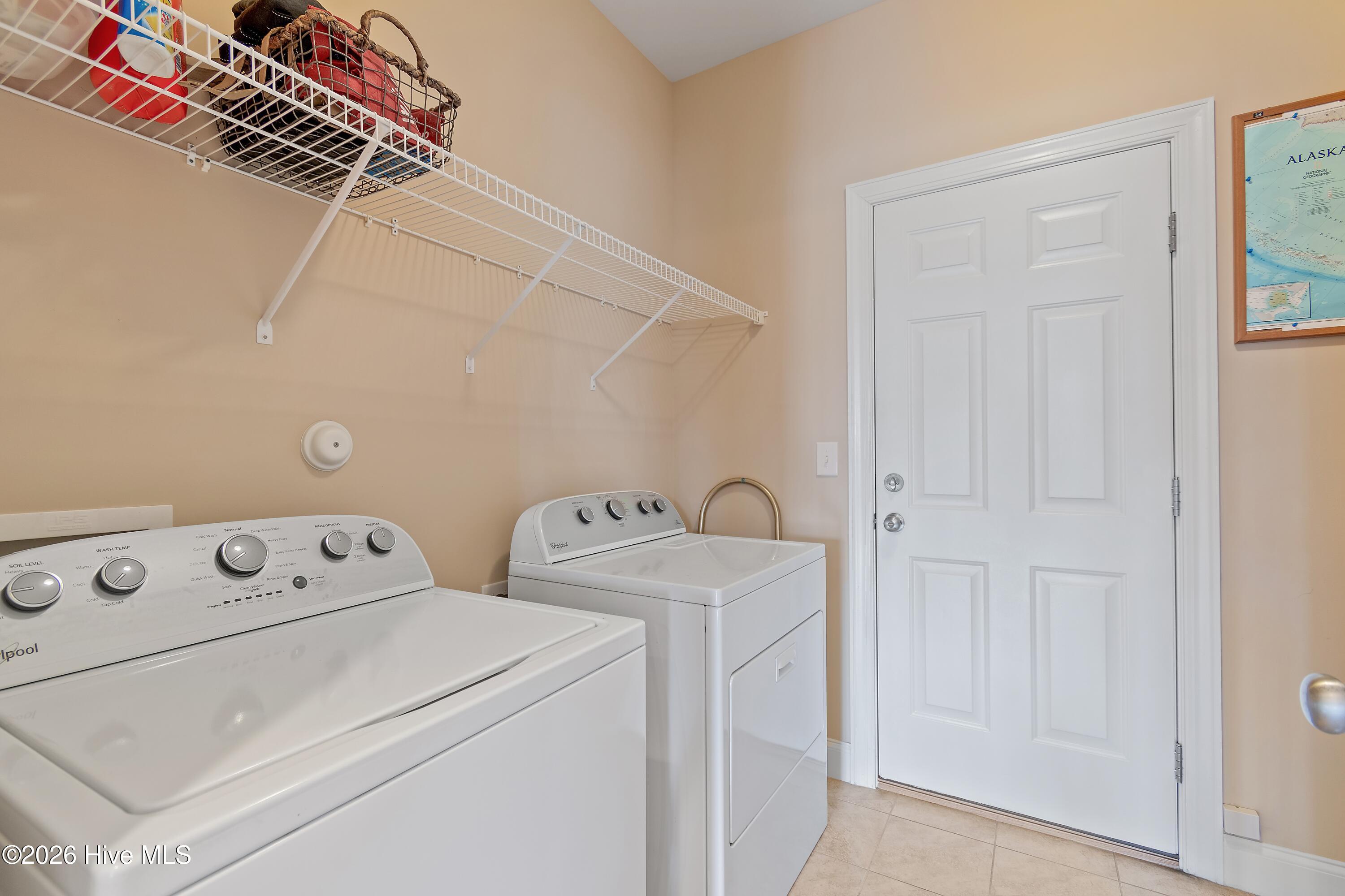 100565695 | Photo 31