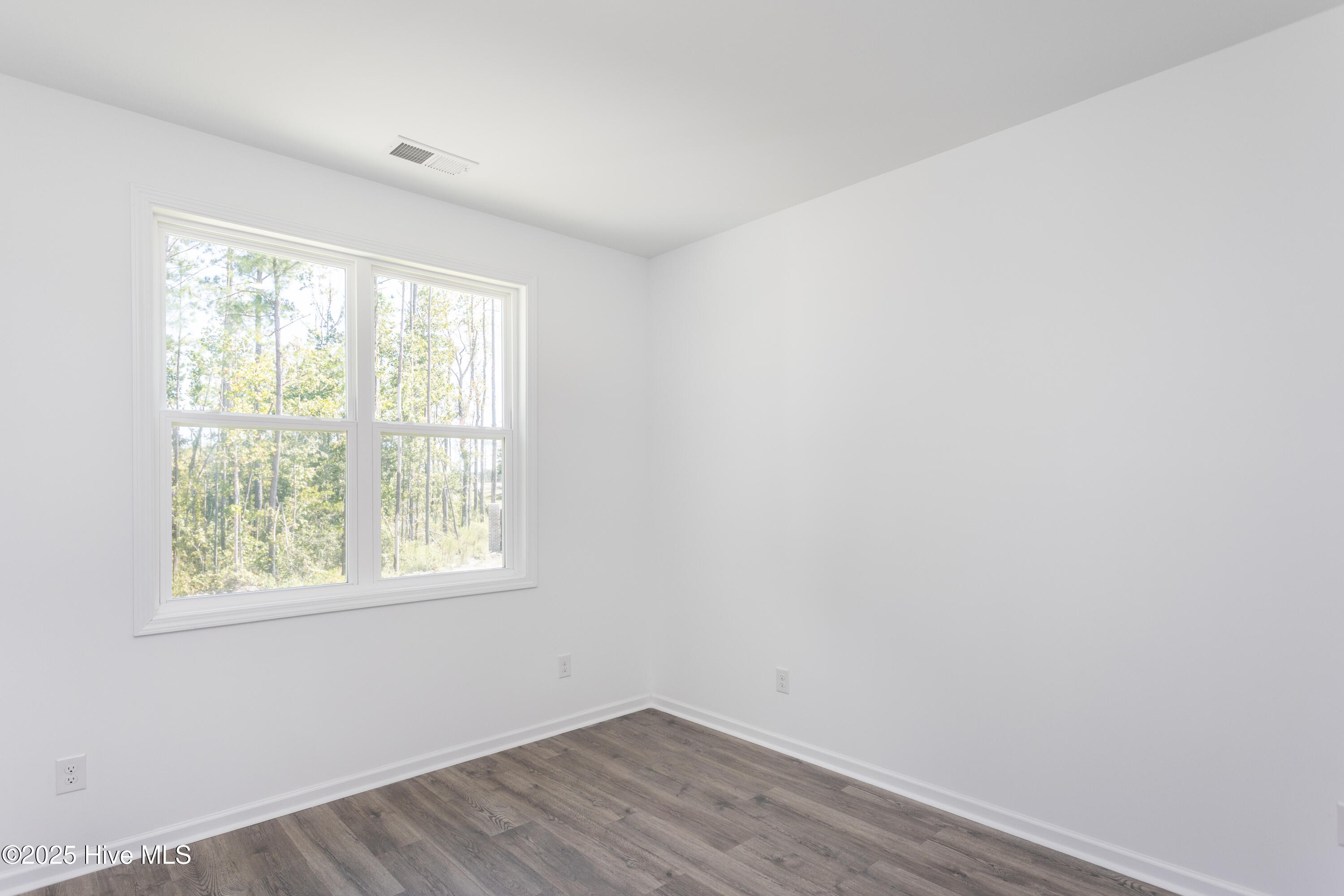 100507408 | Photo 16