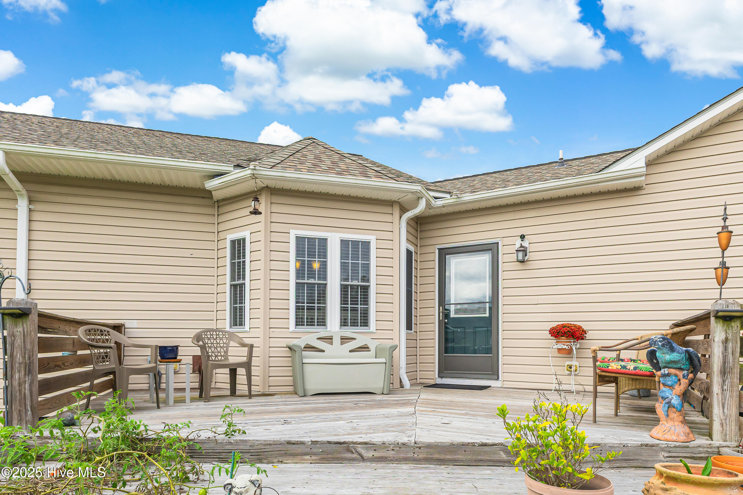 100536625 | Photo 29