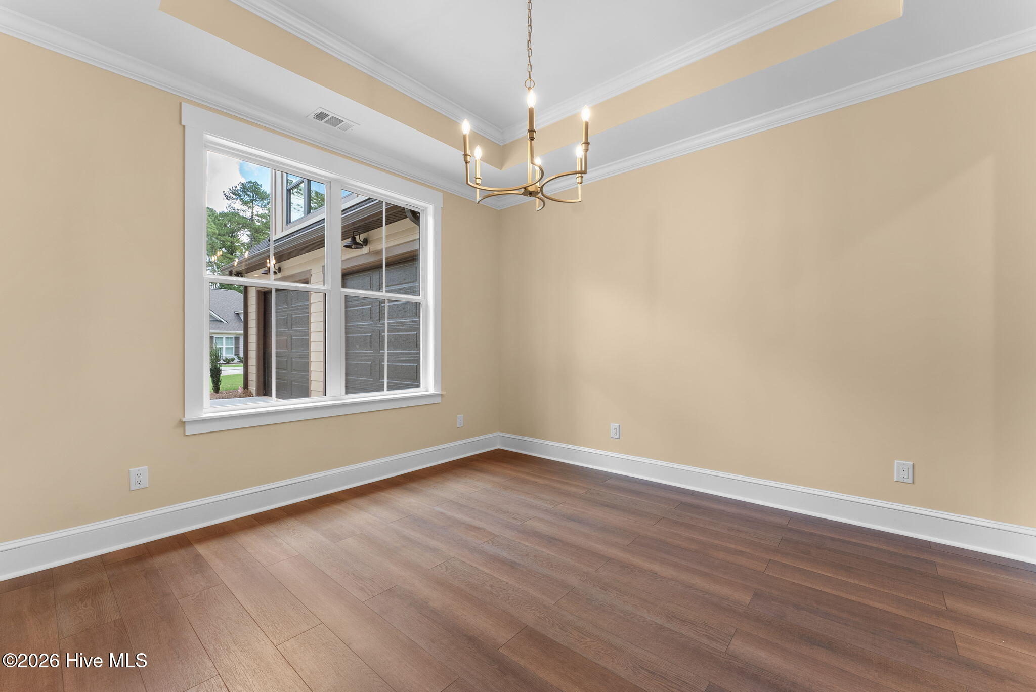 Photo 4 of Single family home for sale at 112 Crescent Dr, Mc Cormick, SC 29835 | MLS# 100606318 | Listing updated on 2026-09-27