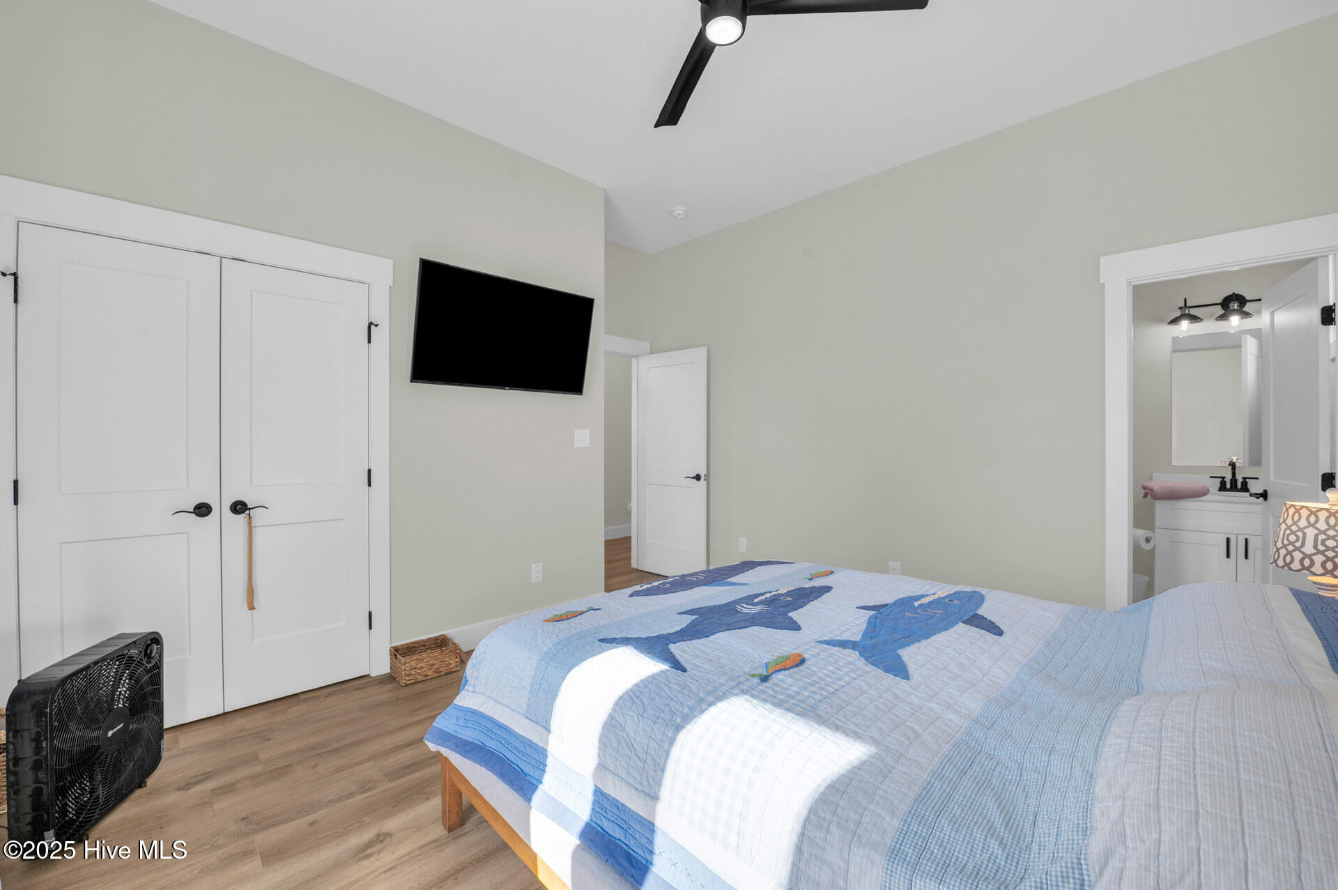 100539470 | Photo 19