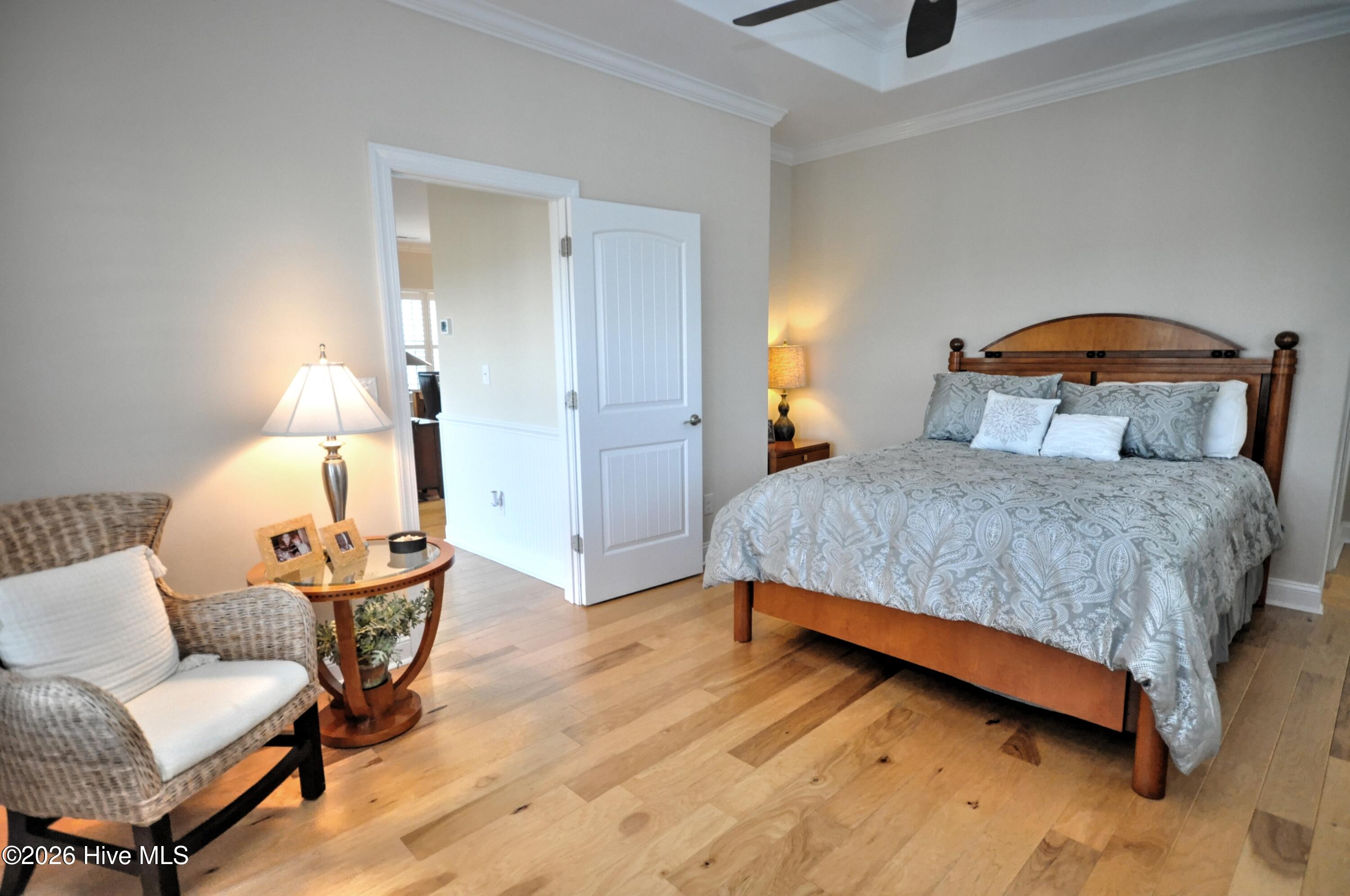 100558783 | Photo 21