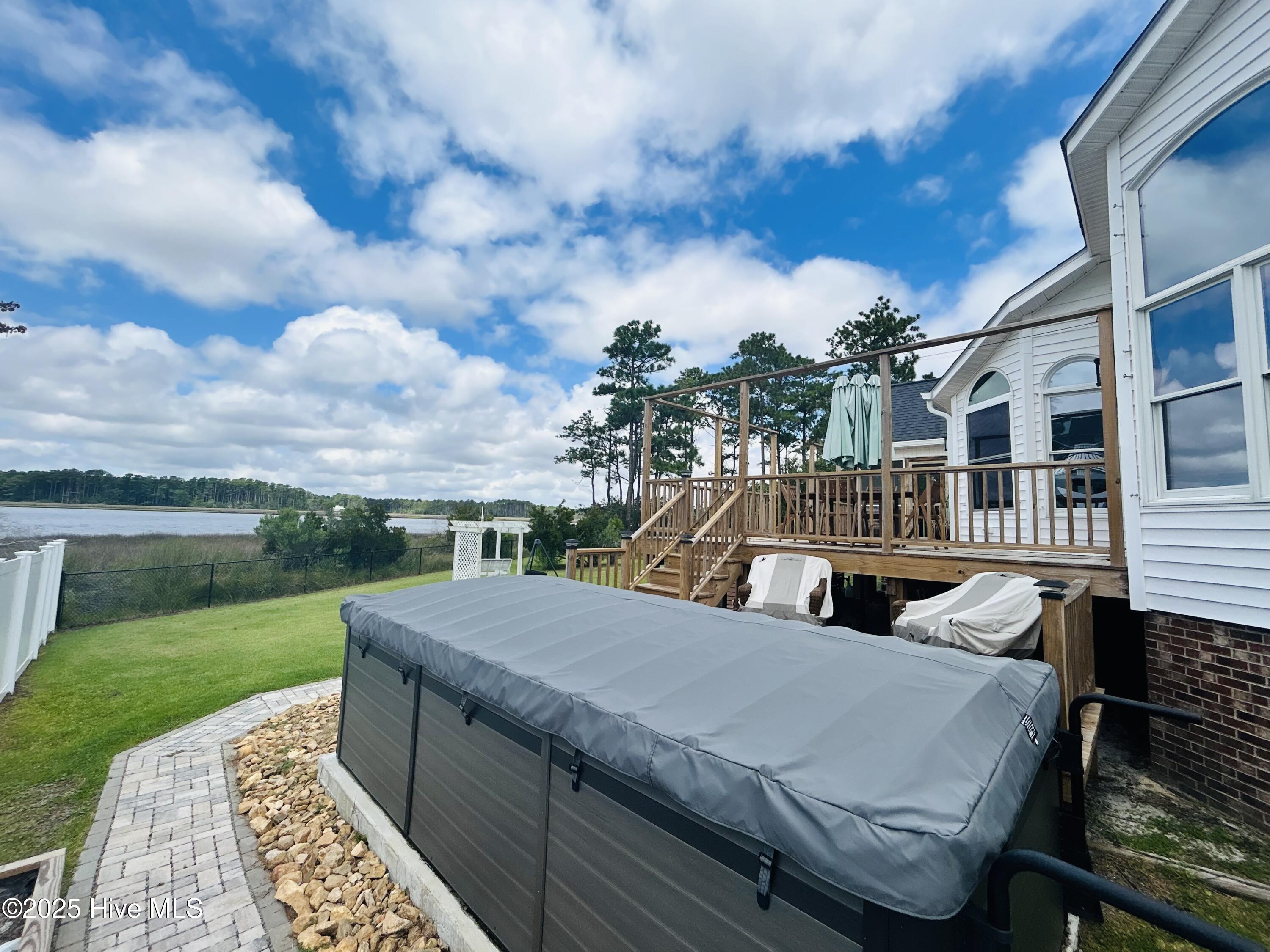 413 Pelican Harbor Road,Beaufort
