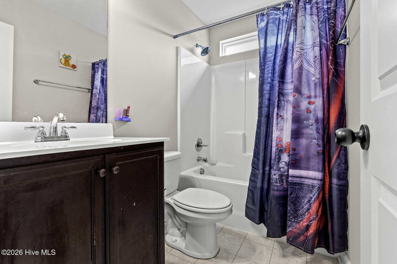 100558057 | Photo 17