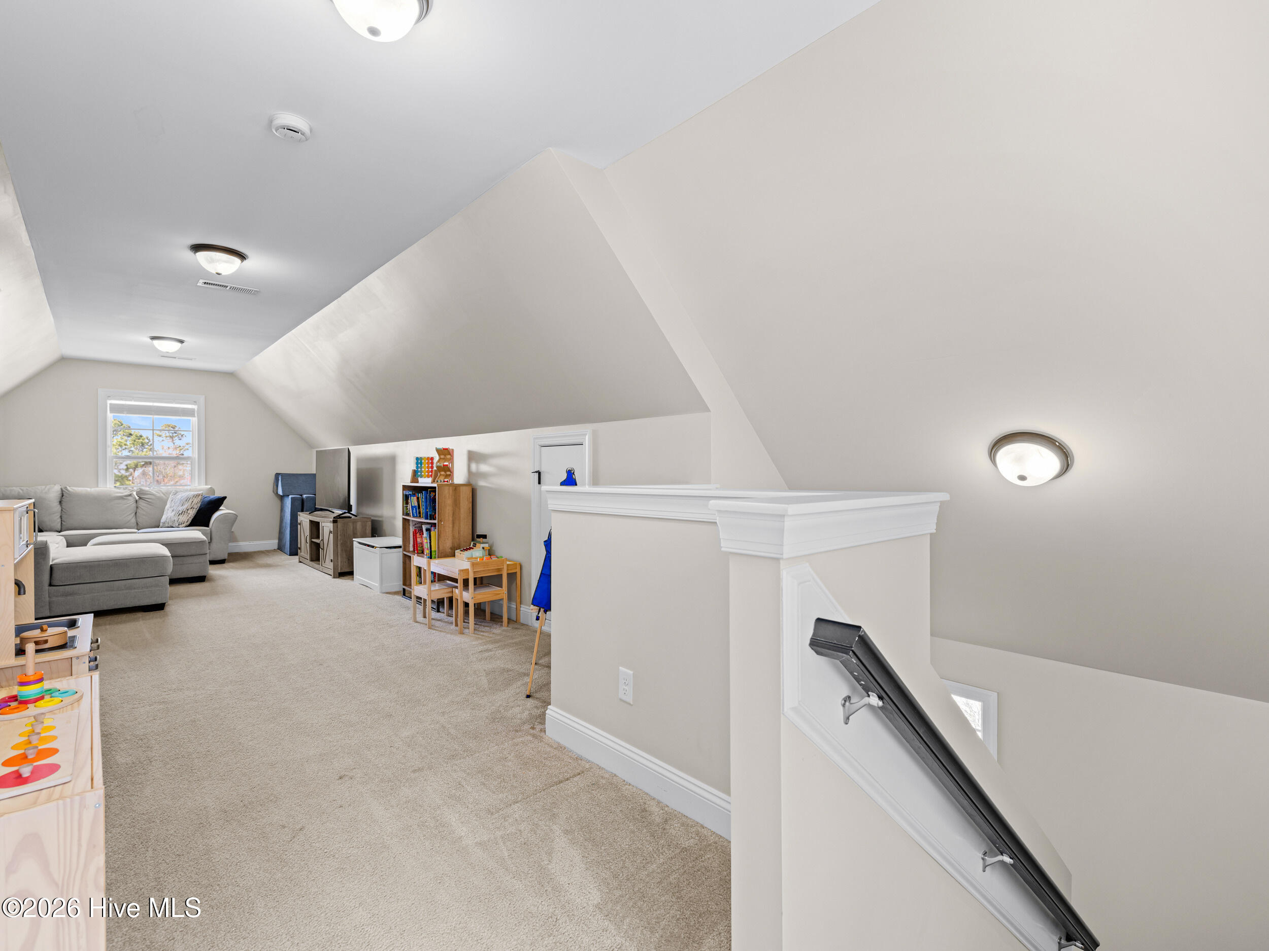 100566633 | Photo 60