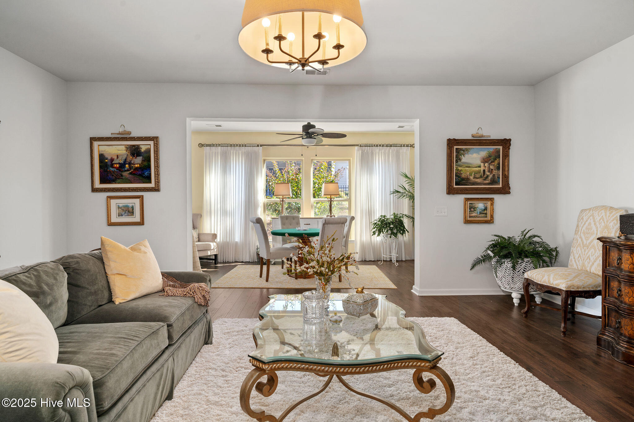 100522757 | Photo 19