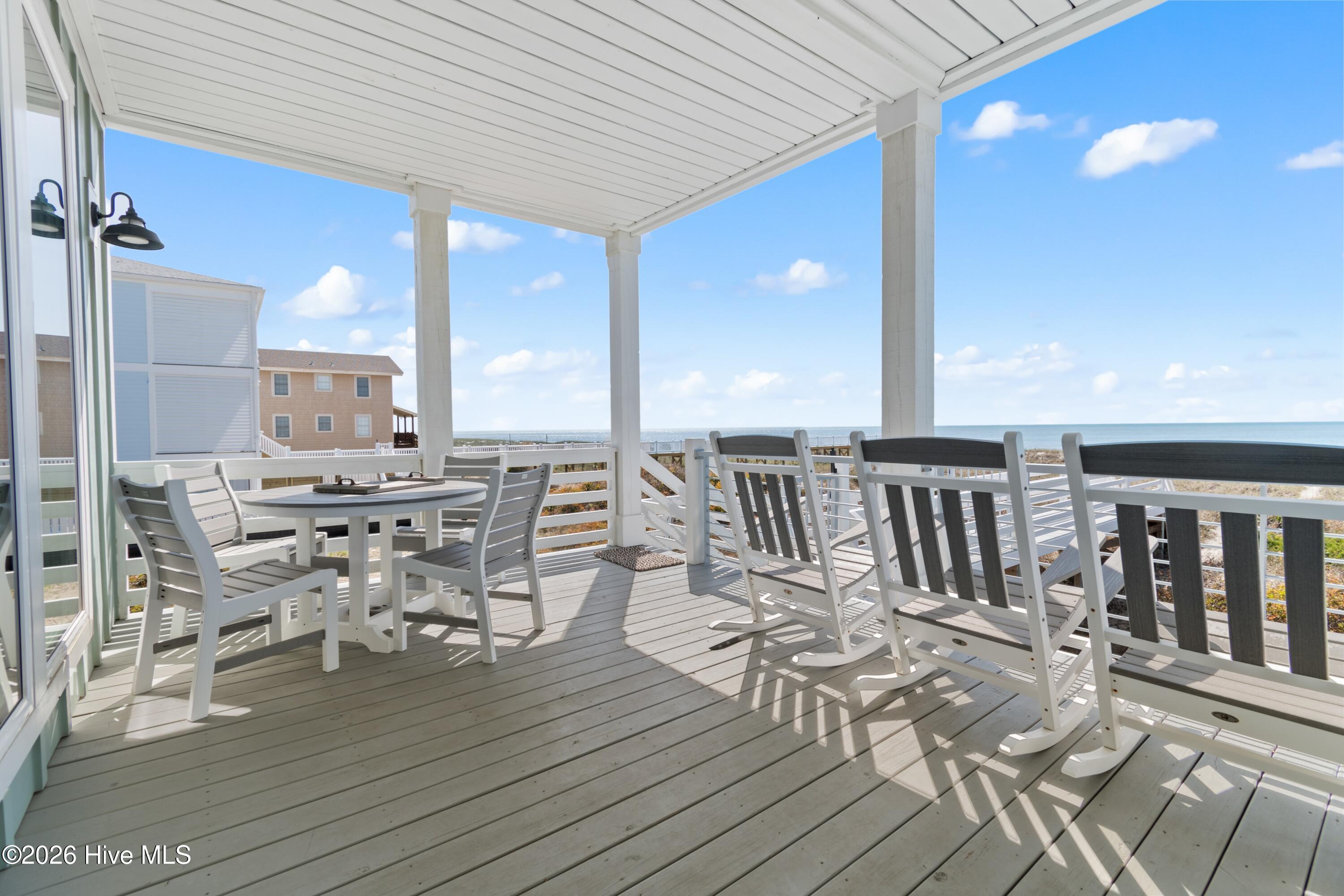 243 Ocean Boulevard W, Holden Beach, NC, 28462