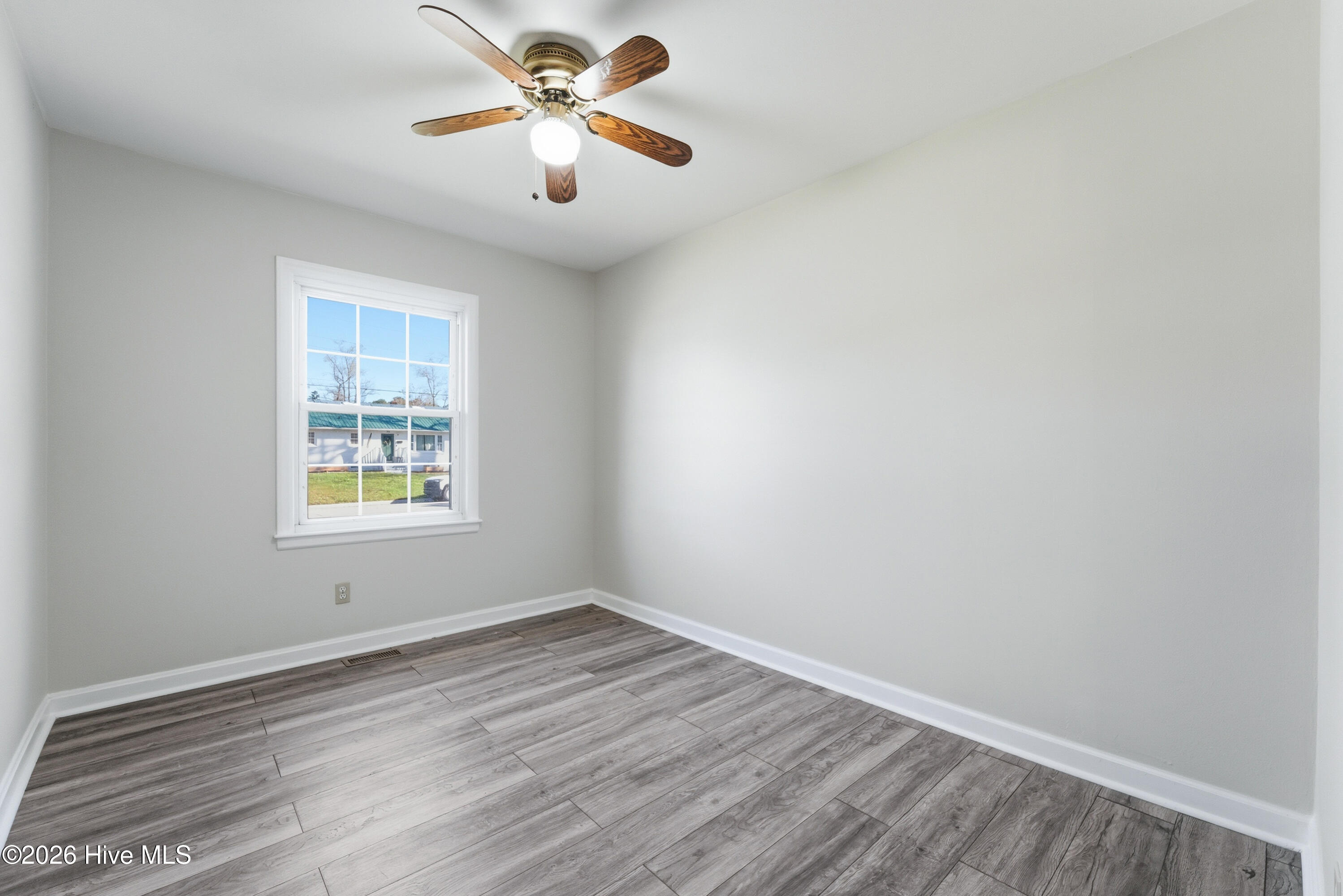 208 Puller Drive, Jacksonville, NC, 28540