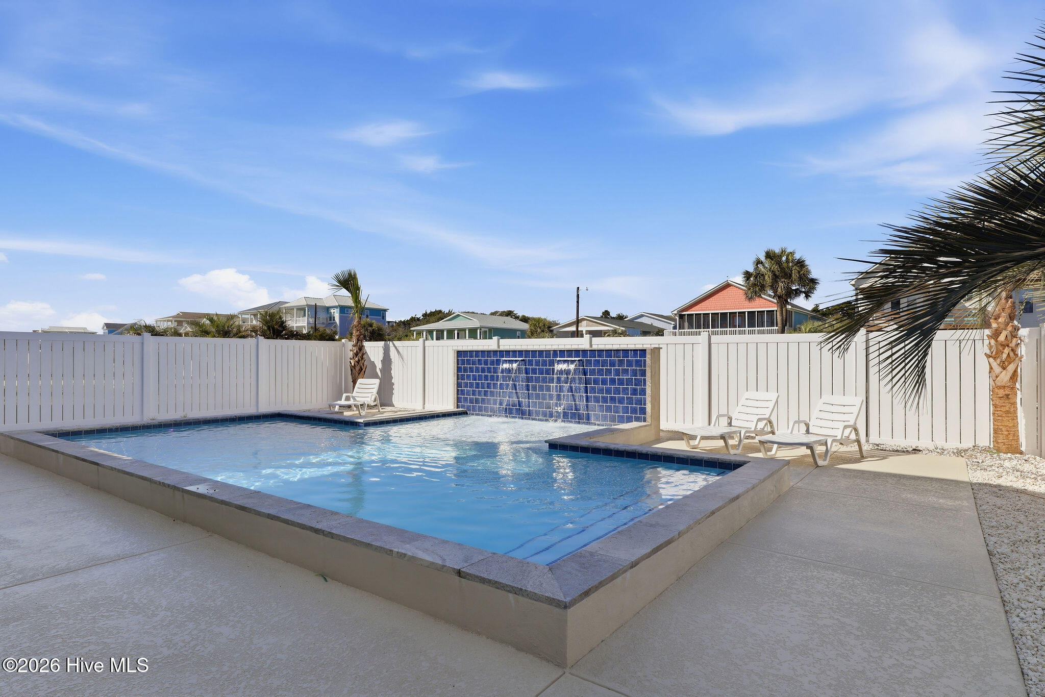 100559118 | Photo 77